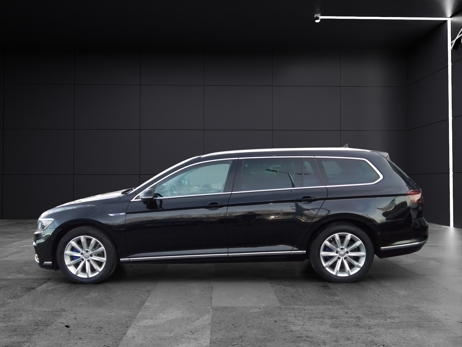 Fahrzeugabbildung Volkswagen Passat Variant GTE MATRIX ACC AID HUD PANO STH NAVI