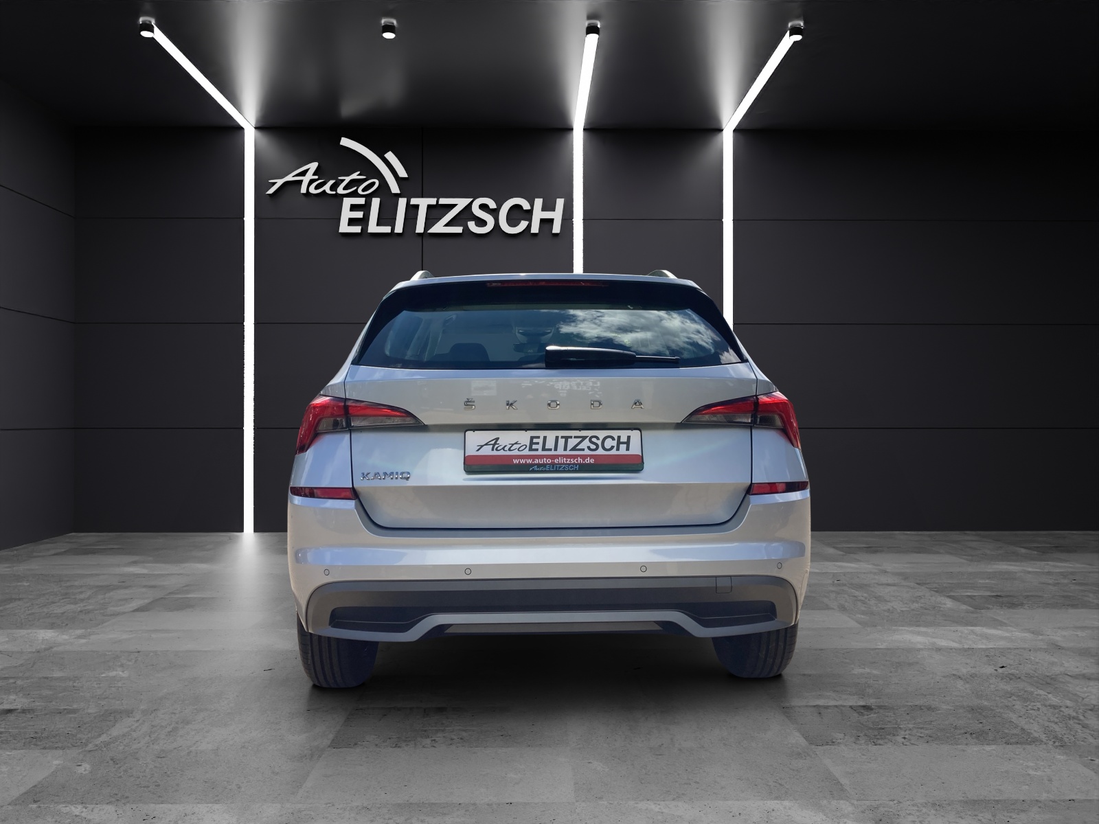 Fahrzeugabbildung SKODA Kamiq TSI Ambition LED Pano GRA PDC SH LM