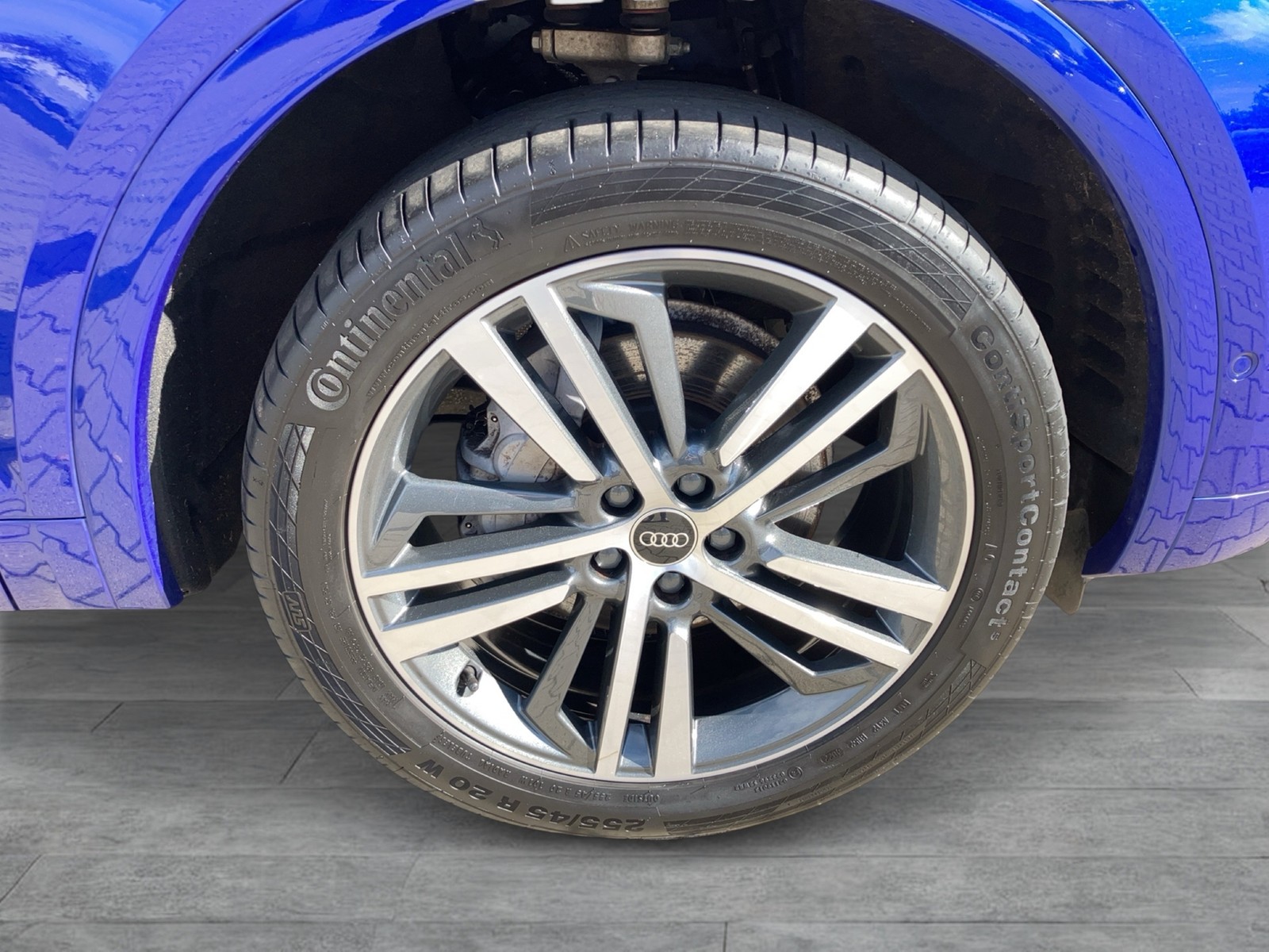Fahrzeugabbildung Audi Q5 Sportback 40 TFSI quattro S line