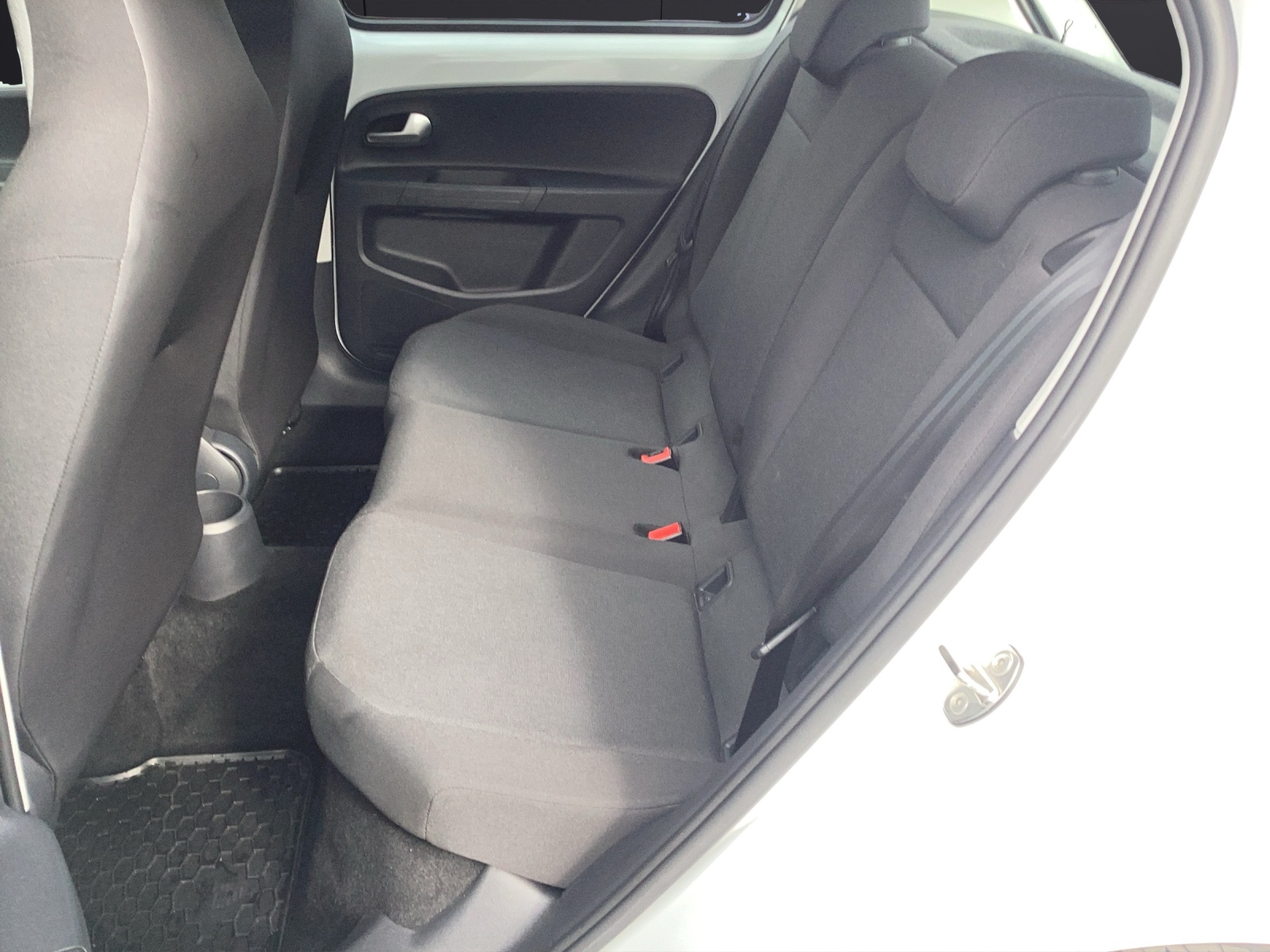 Fahrzeugabbildung Volkswagen up! 1.0 Basis Climatronic DAB GRA RFK SH