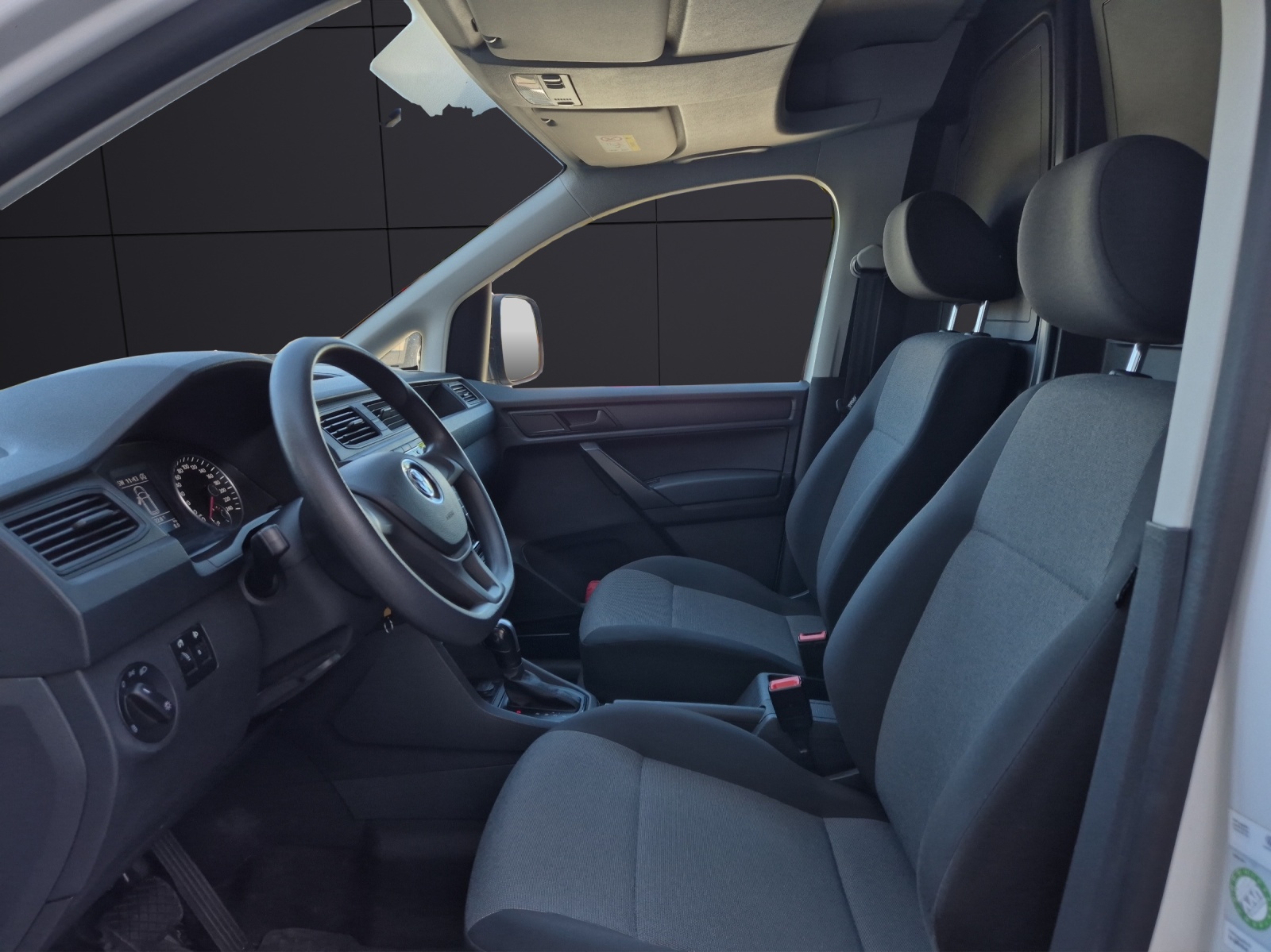 Fahrzeugabbildung Volkswagen Caddy Kasten Maxi TDI AHK Navi Klima RFK