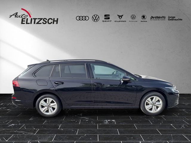 Fahrzeugabbildung Volkswagen Golf VIII Variant TSI Standheizg Kamera ACC LEDplus NAVI