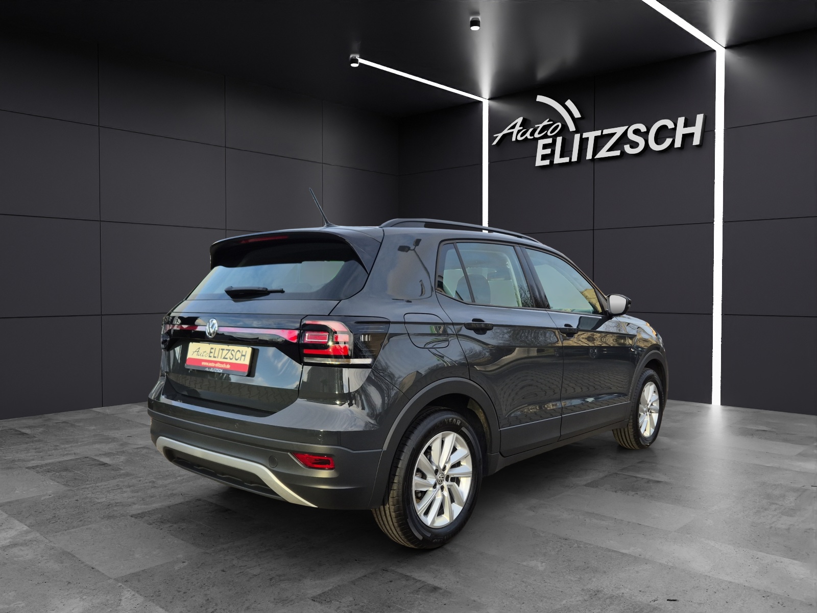Fahrzeugabbildung Volkswagen T-Cross LIFE TSI DSB NSW SHZ