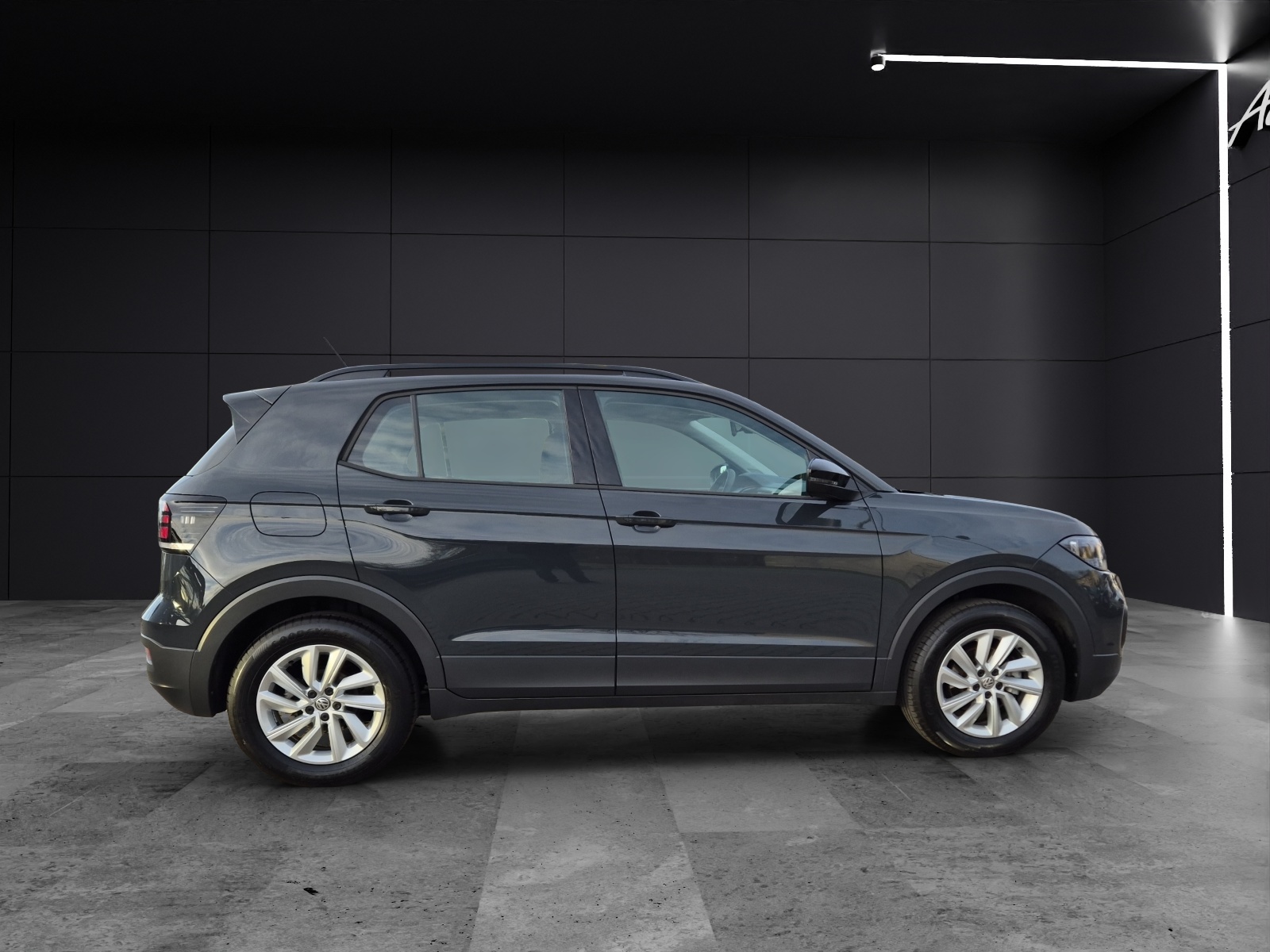 Fahrzeugabbildung Volkswagen T-Cross LIFE TSI DSB NSW SHZ