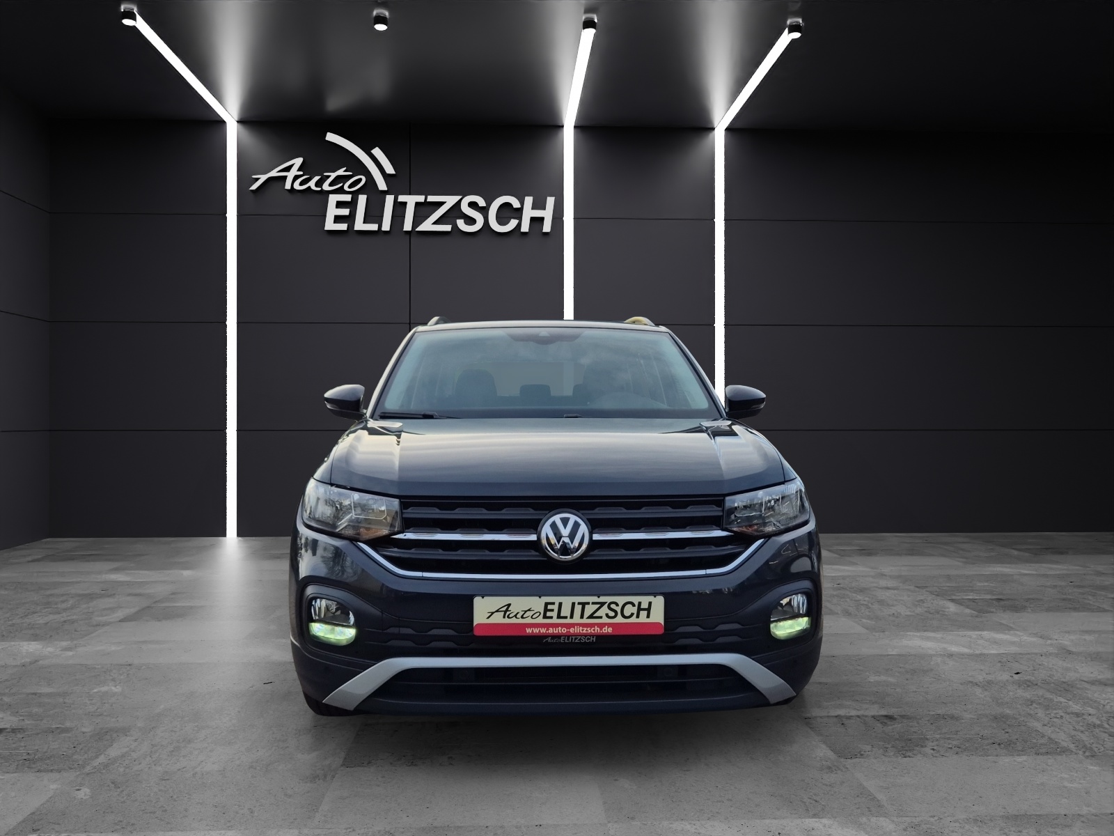 Fahrzeugabbildung Volkswagen T-Cross LIFE TSI DSB NSW SHZ