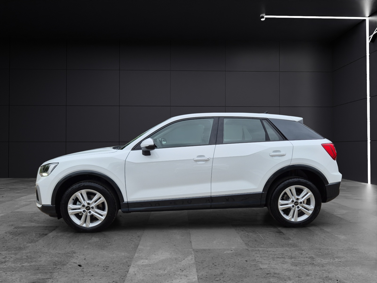 Fahrzeugabbildung Audi Q2 35 TFSI advanced S-tronic LED AVC GRA PDC SH