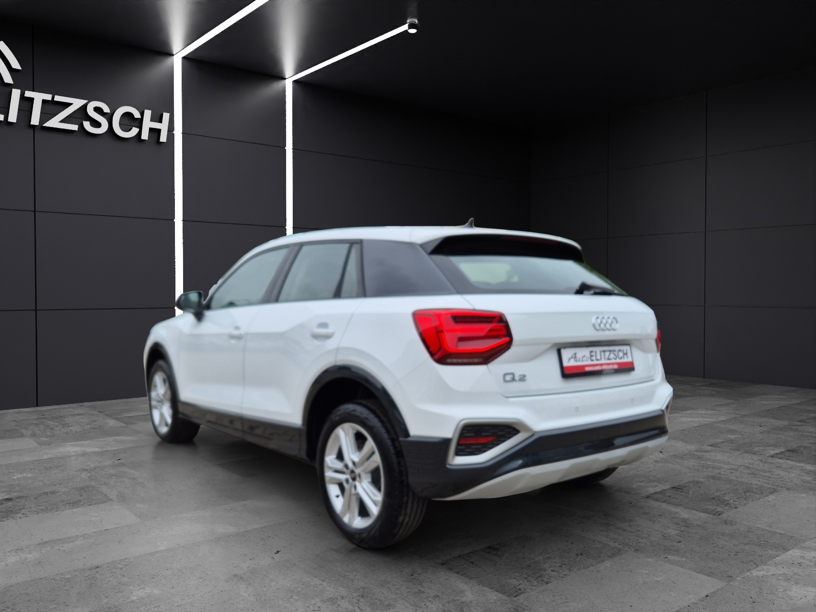 Fahrzeugabbildung Audi Q2 35 TFSI advanced S-tronic LED AVC GRA PDC SH