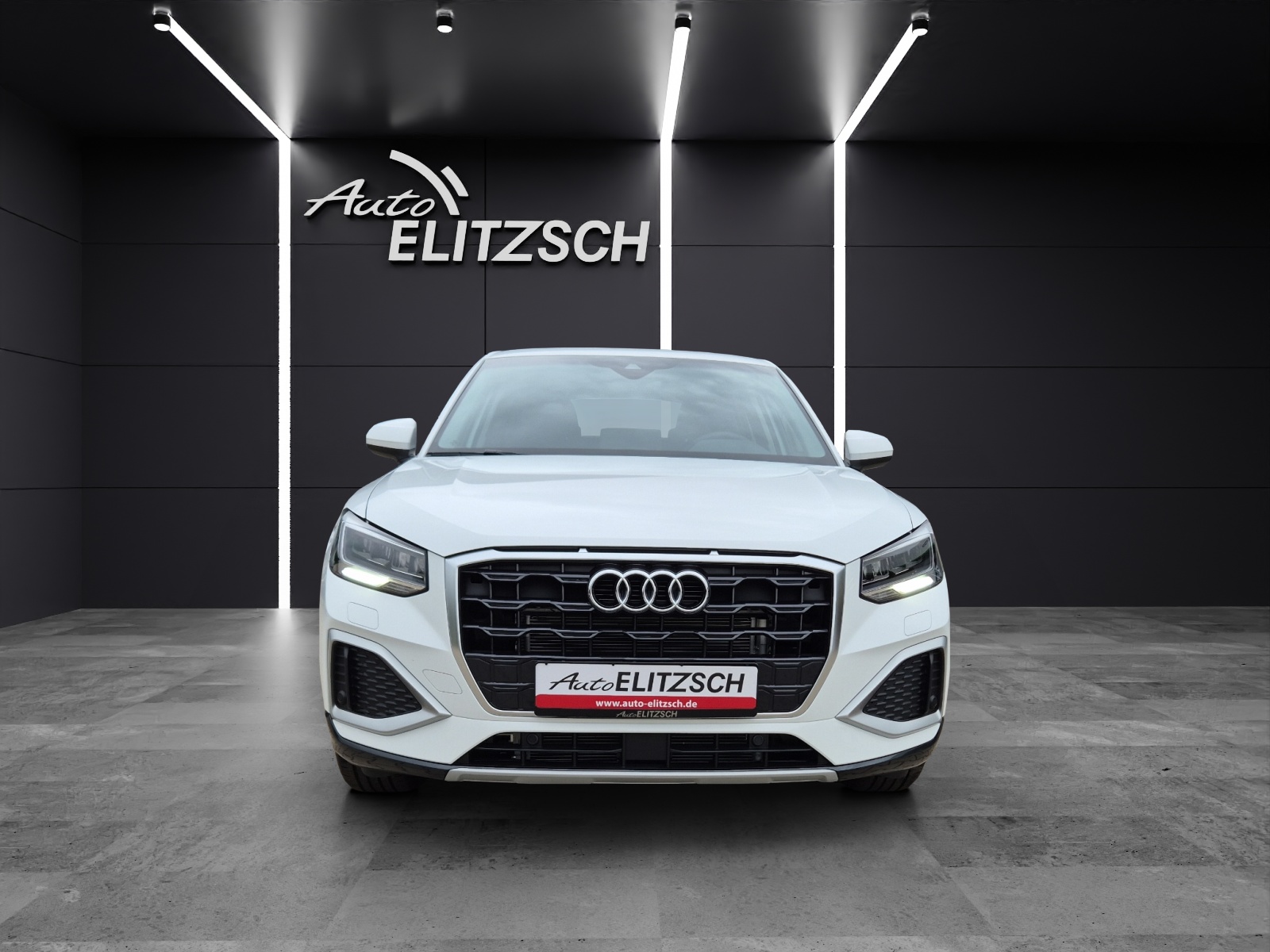 Fahrzeugabbildung Audi Q2 35 TFSI advanced S-tronic LED AVC GRA PDC SH