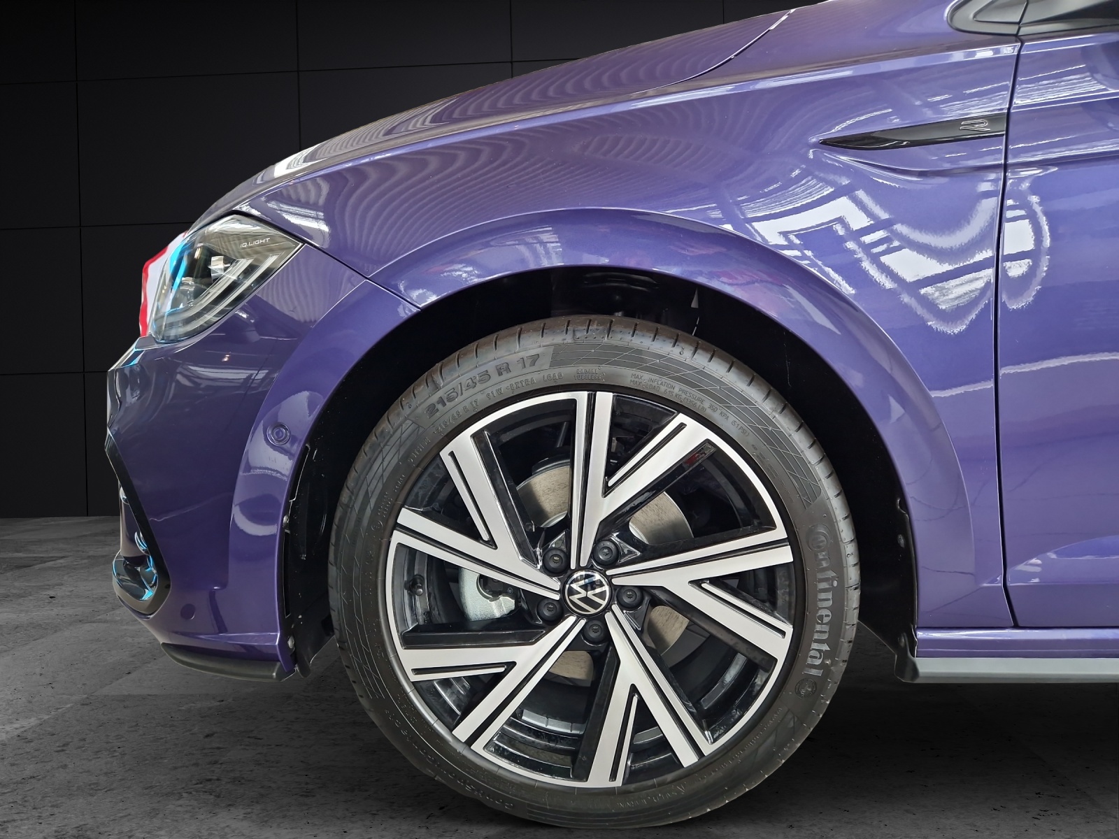 Fahrzeugabbildung Volkswagen Polo R-Line R-Line DSG Matrix ACC Kamera LED NAVI