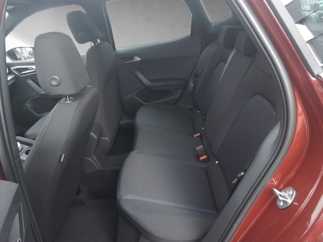 Fahrzeugabbildung SEAT Arona FR LED Beats virt.Cockpit
