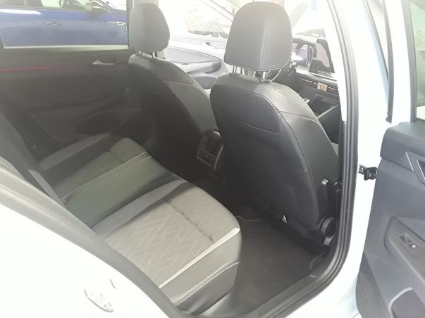 Fahrzeugabbildung Volkswagen Golf VIII Variant TSI Goal Standhzg. LED CarPlay AID ACC RFK SH
