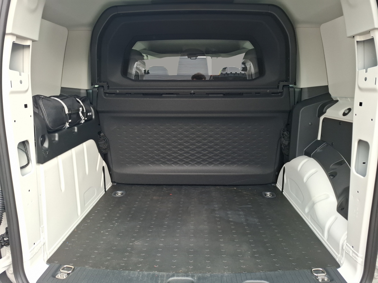Fahrzeugabbildung Volkswagen Caddy Flexible TDI DSG AHZV LED NAVI
