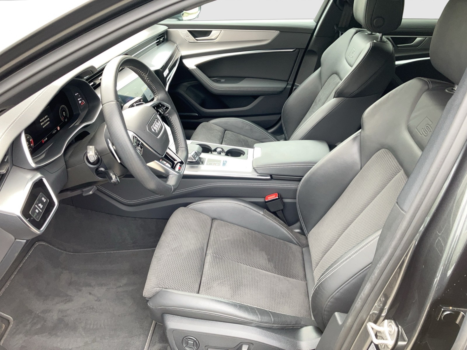 Fahrzeugabbildung Audi S6 Avant 3.0 TDI quattro MATRIX Standh.