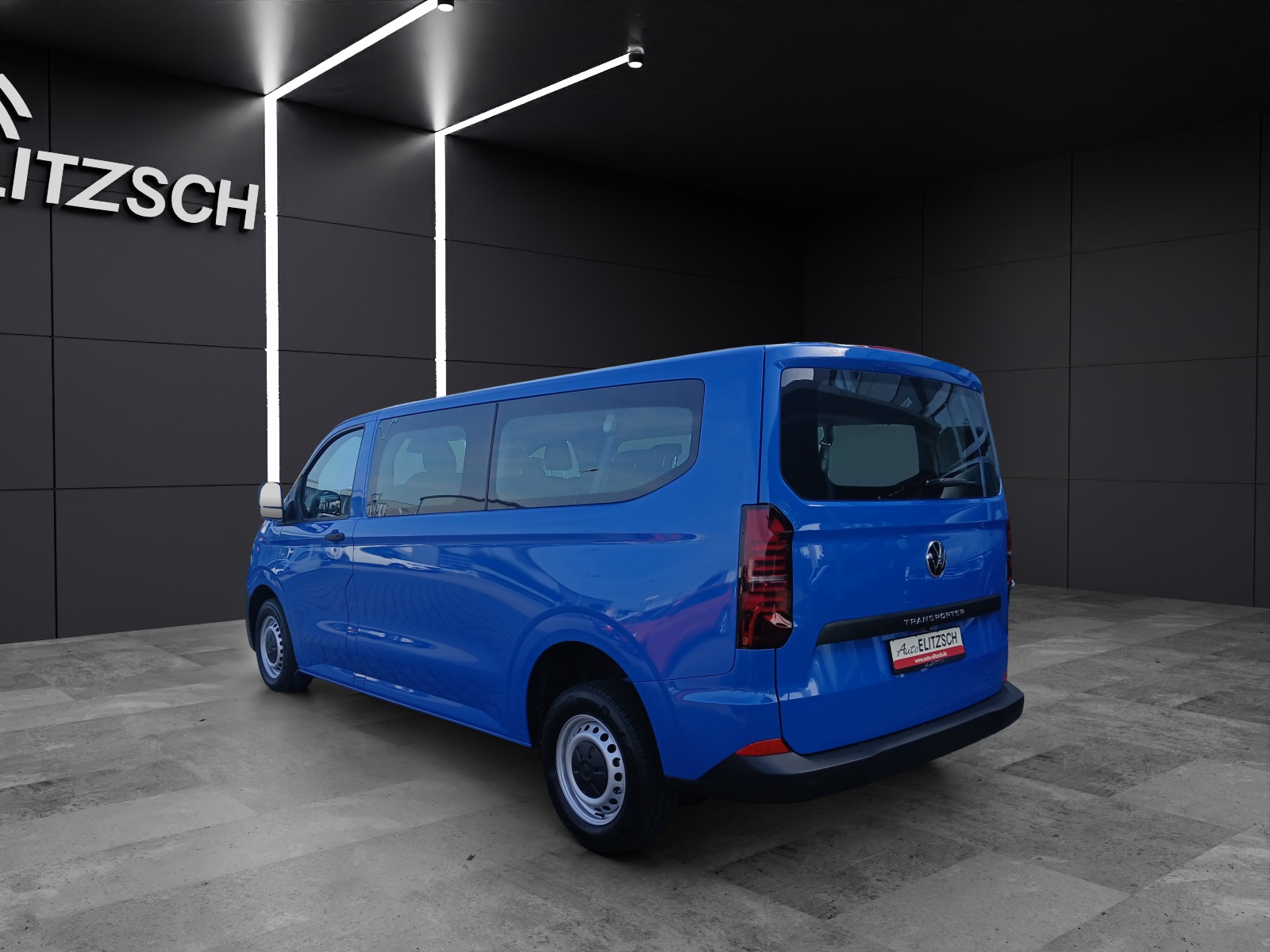 Fahrzeugabbildung Volkswagen Transporter Kombi TDI 110 kW LR KLIMA RFK PDK