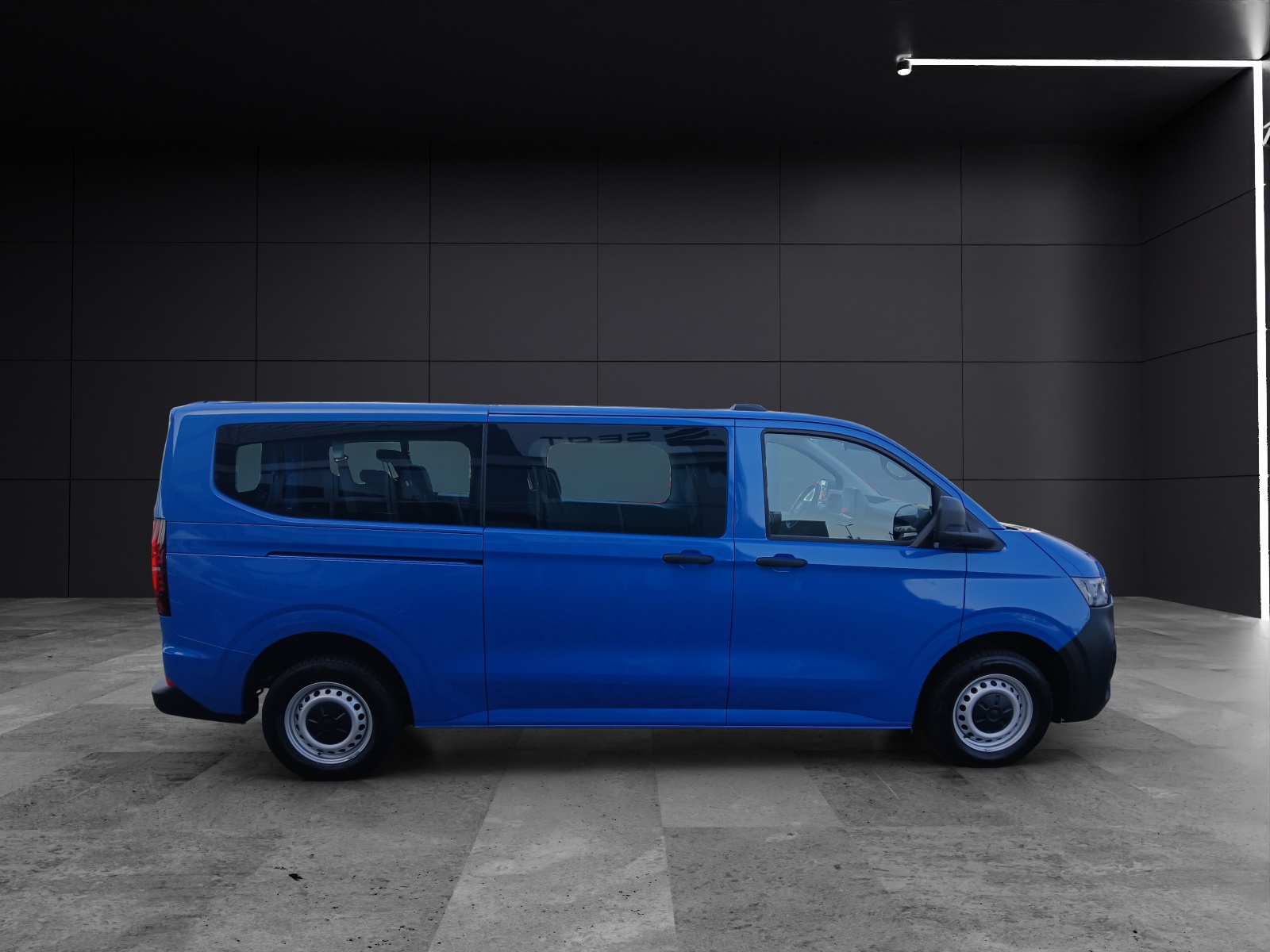 Fahrzeugabbildung Volkswagen Transporter Kombi TDI 110 kW LR KLIMA RFK PDK