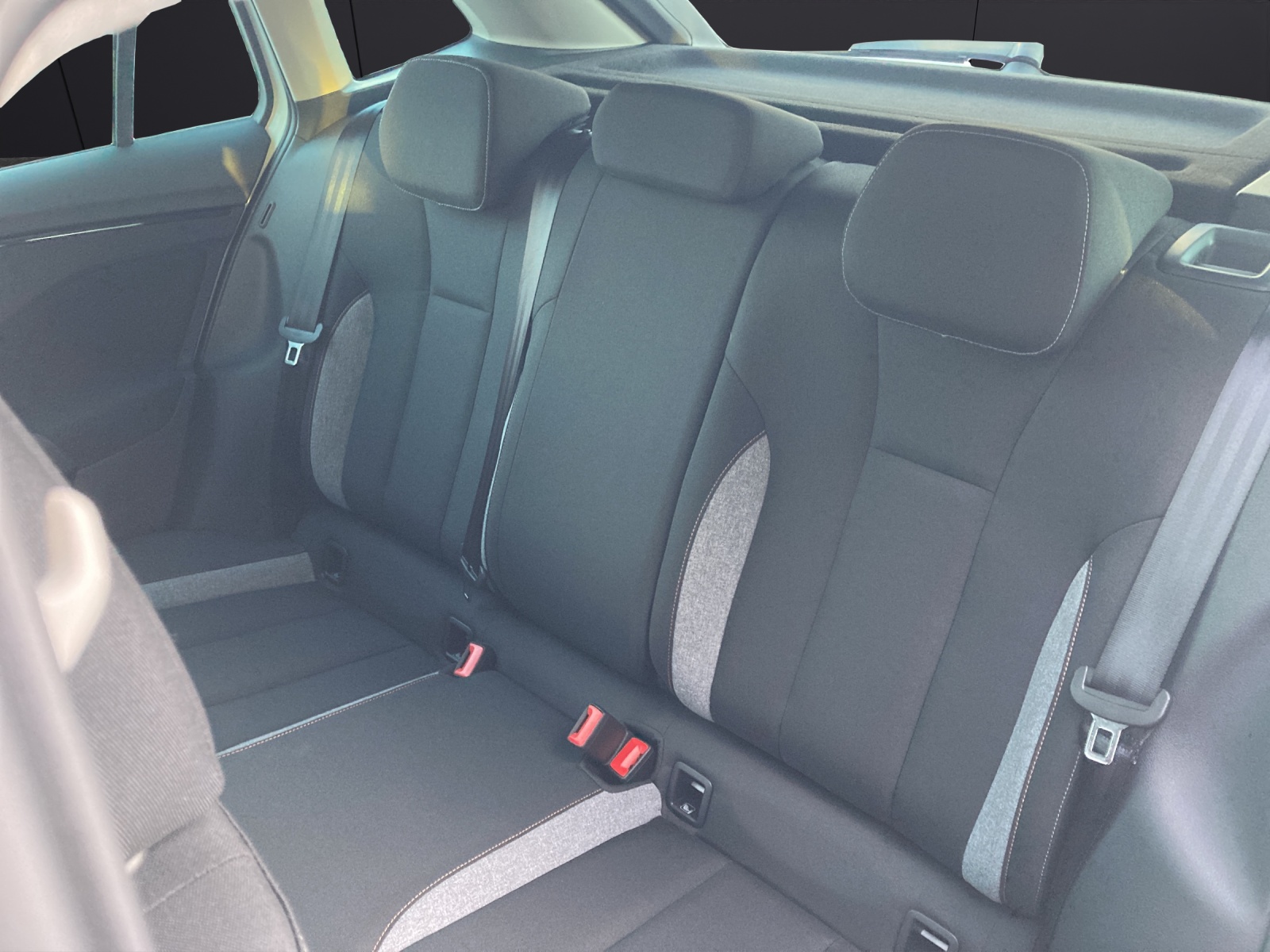 Fahrzeugabbildung SKODA Scala Selection LED, Navi, ACC, LED-Scheinwerfer, Navi, ACC, Sitzheizung vornj