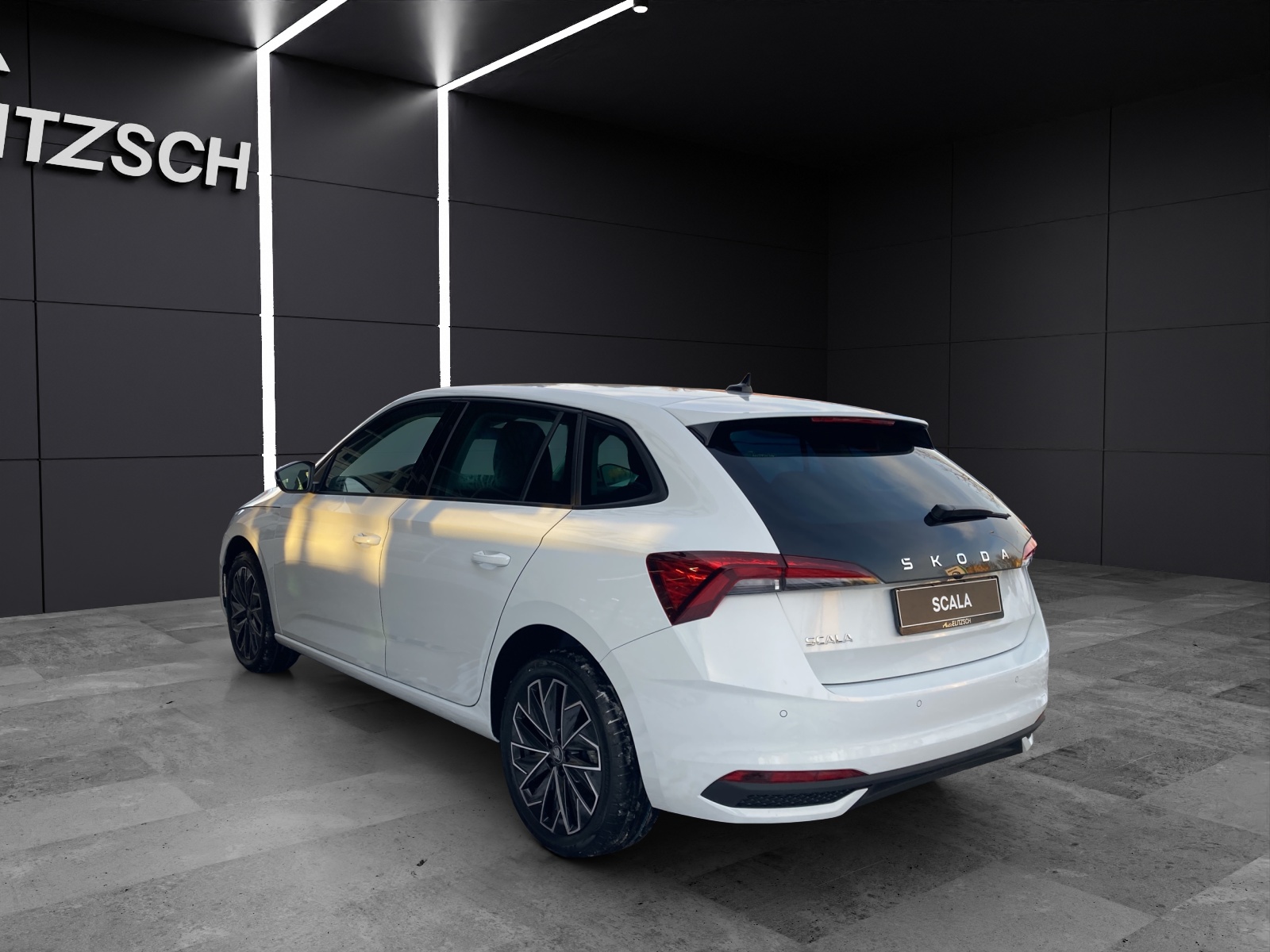 Fahrzeugabbildung SKODA Scala Selection LED, Navi, ACC, LED-Scheinwerfer, Navi, ACC, Sitzheizung vornj