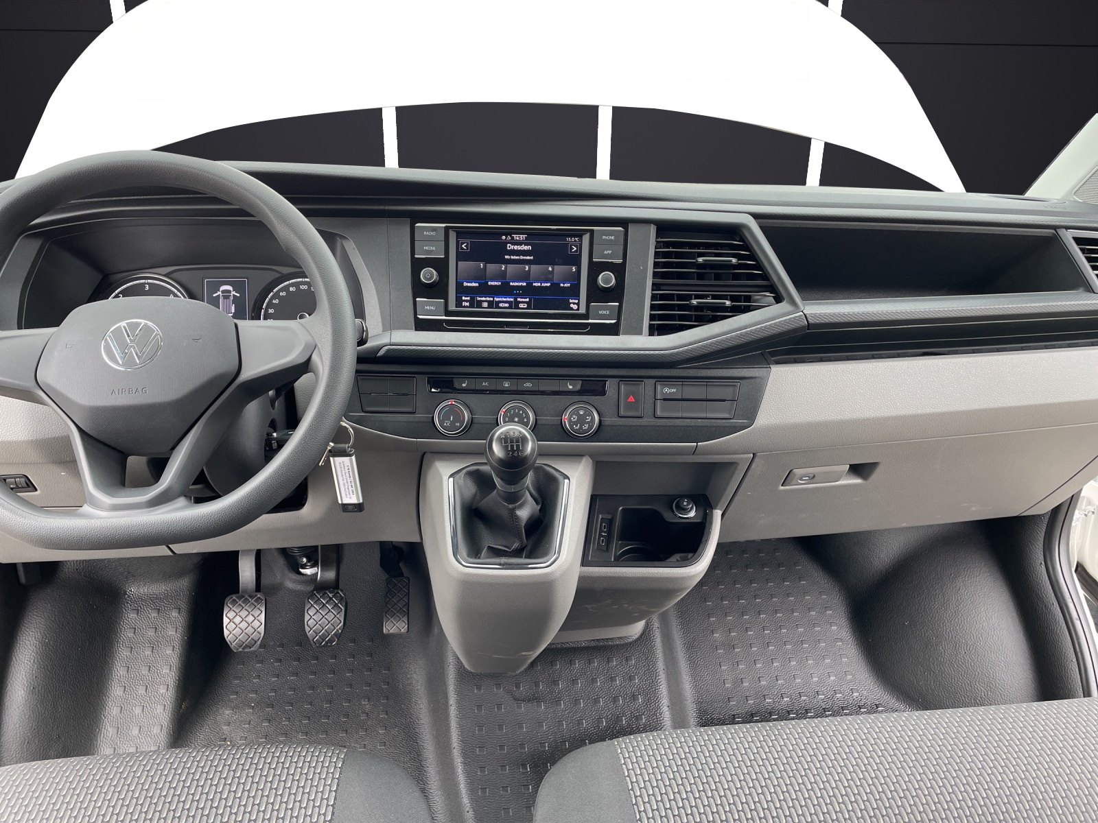 Fahrzeugabbildung Volkswagen T6 Kombi T6.1 TDI 9 Sitzer LR SITZH. PDC KLIMA