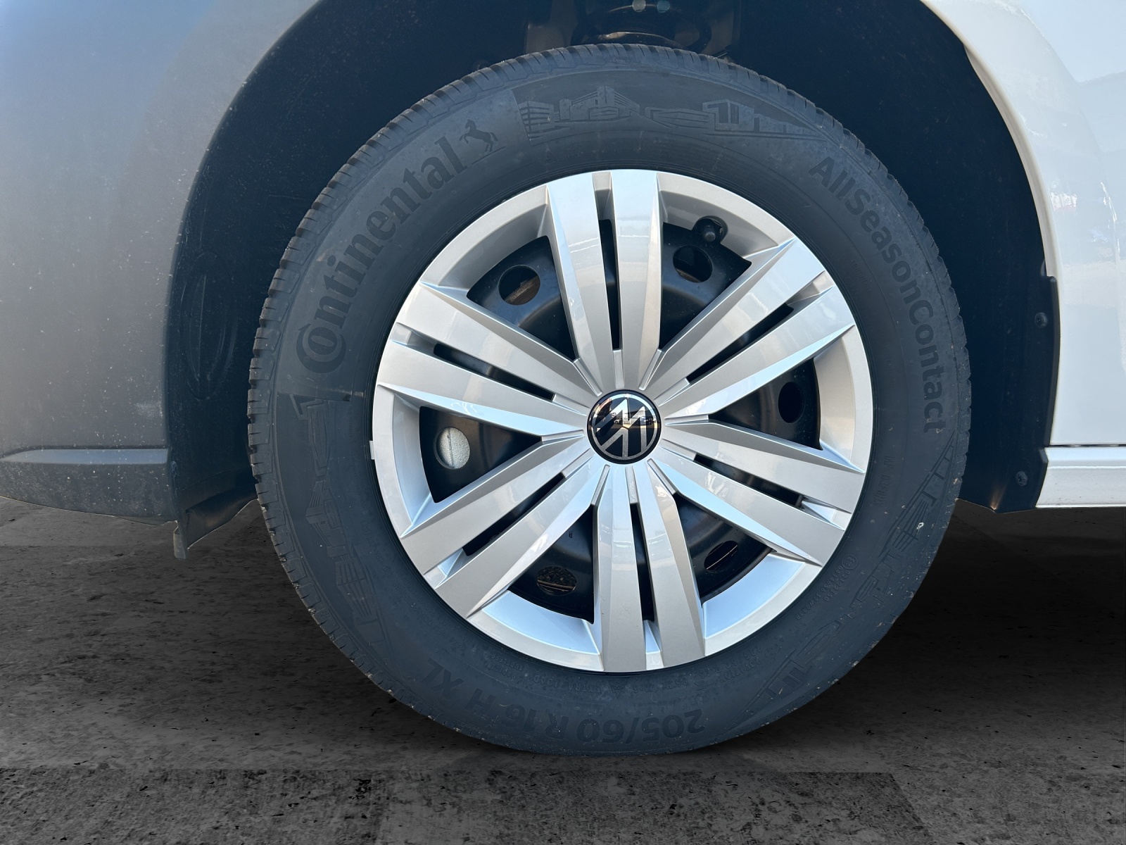 Fahrzeugabbildung Volkswagen Caddy Cargo TDI 4 Motion 90kW, AHK, GRA, SITZH, PDK