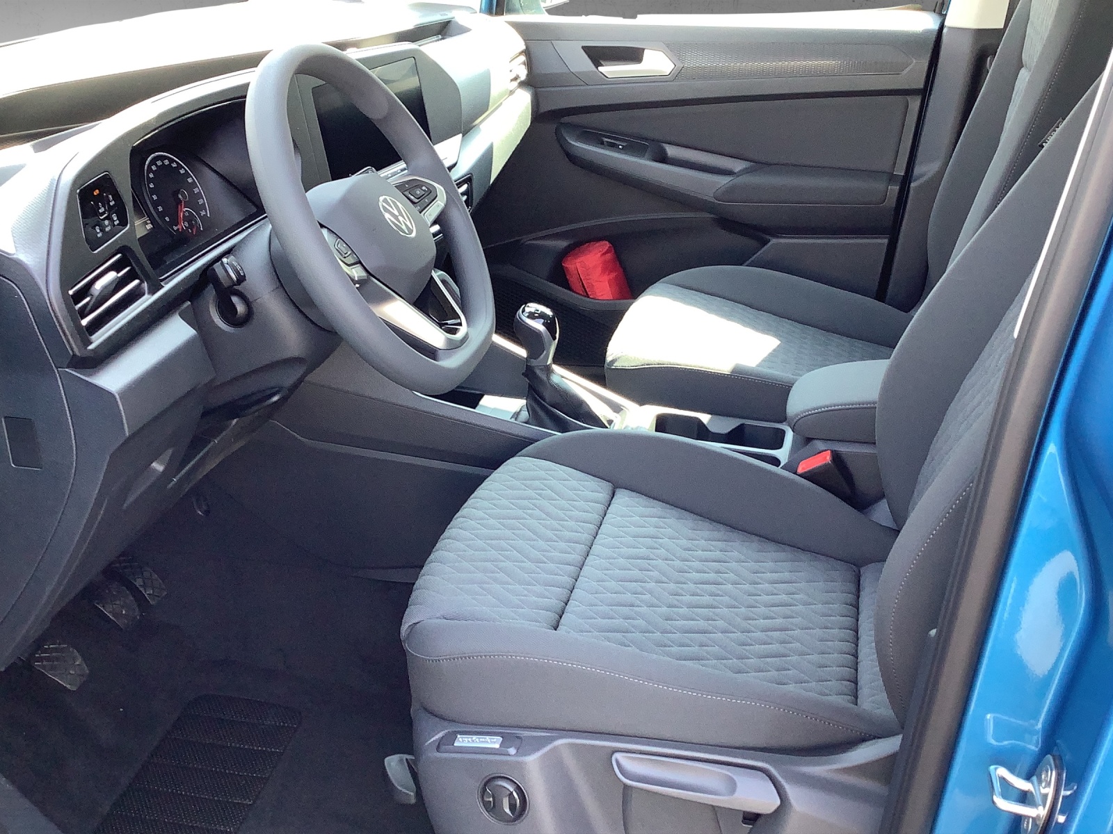 Fahrzeugabbildung Volkswagen Caddy TDI Life LED NAVI PDC GRA REAR VIEW