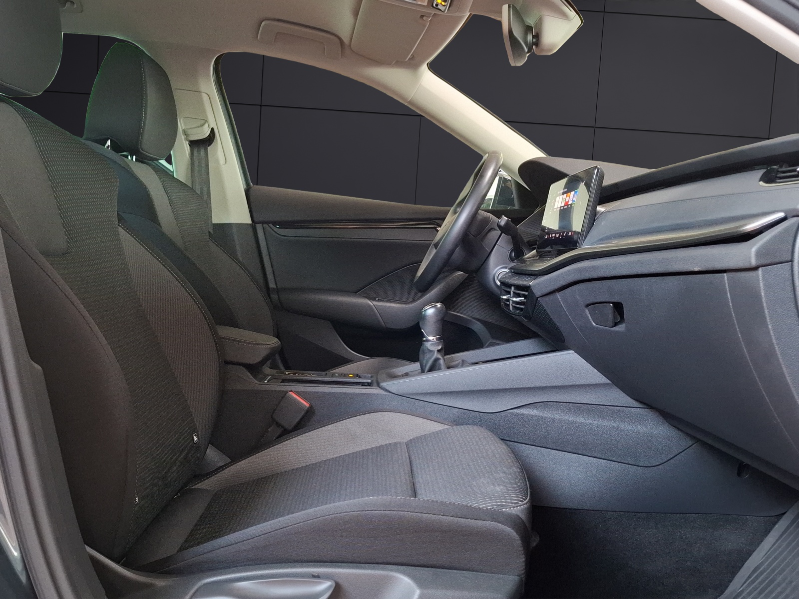 Fahrzeugabbildung SKODA Octavia Combi TDI Ambition LED Navi ACC PDC SH