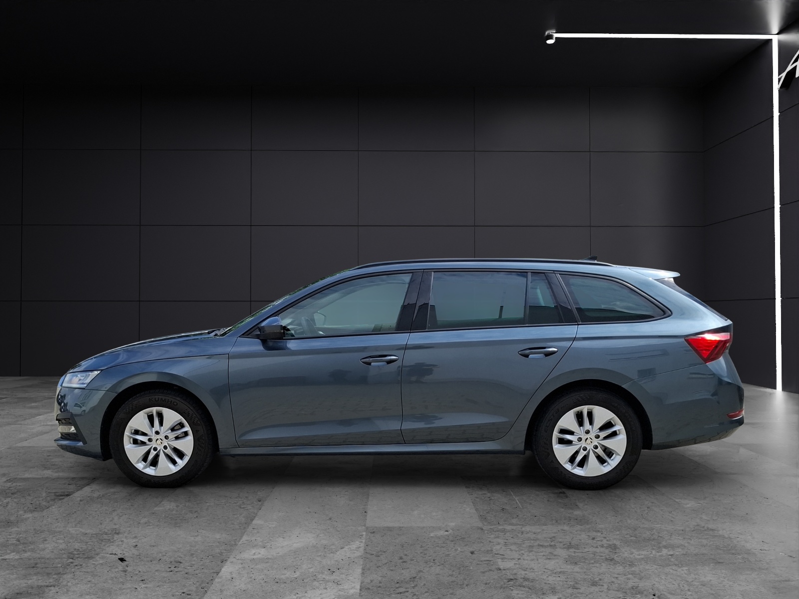 Fahrzeugabbildung SKODA Octavia Combi TDI Ambition LED Navi ACC PDC SH