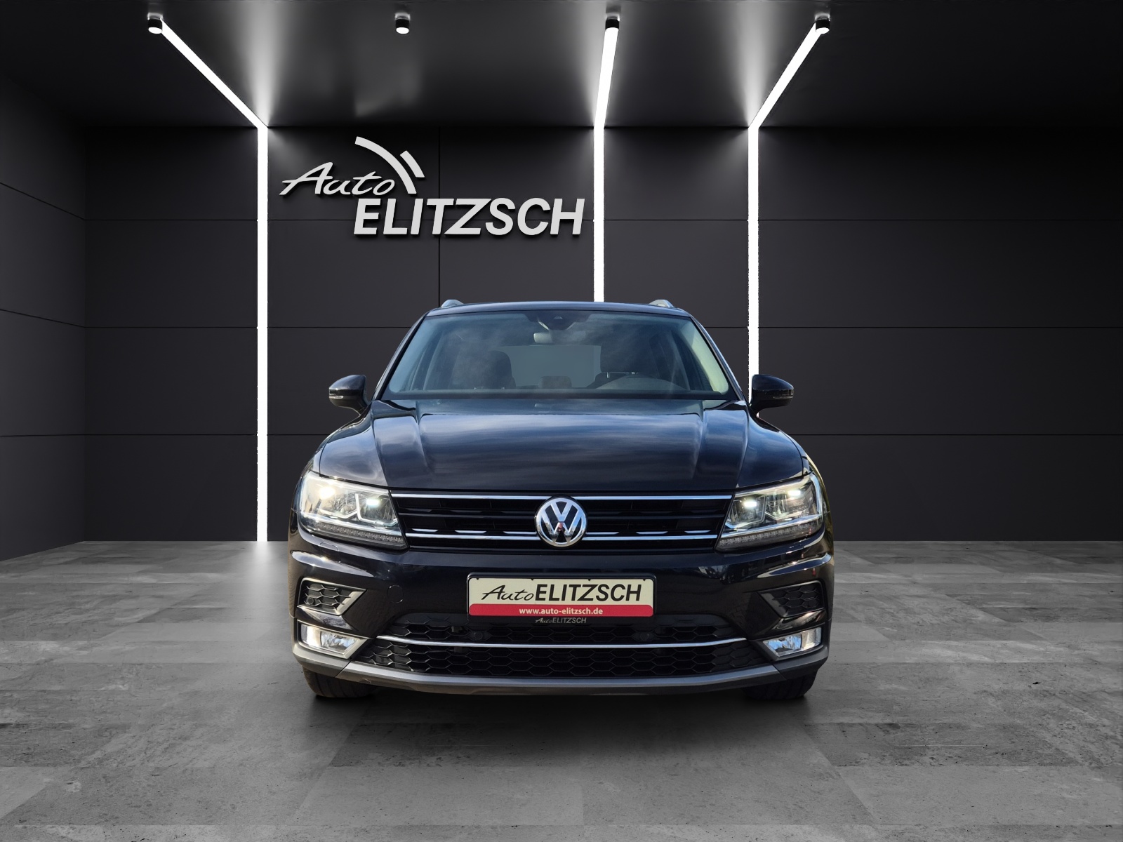 Fahrzeugabbildung Volkswagen Tiguan TDI Highline DSG 4M LED AHK Navi ACC PDC SH 18