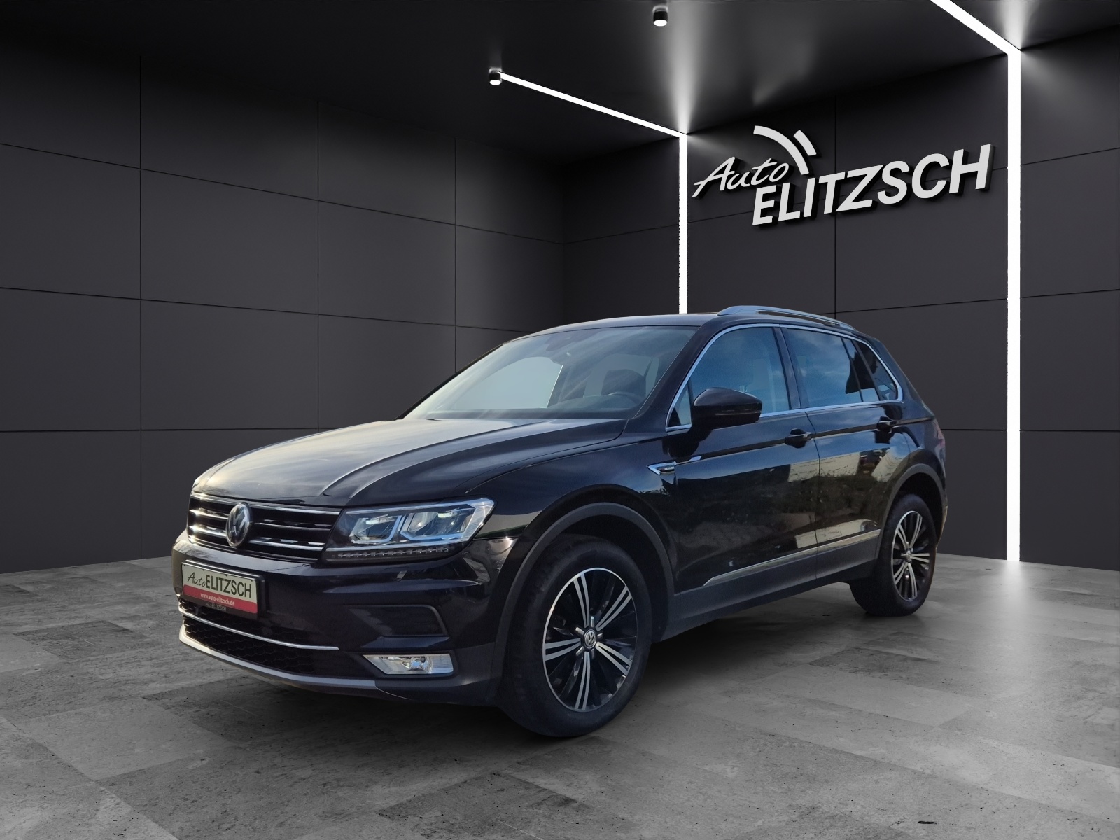 Fahrzeugabbildung Volkswagen Tiguan TDI Highline DSG 4M LED AHK Navi ACC PDC SH 18