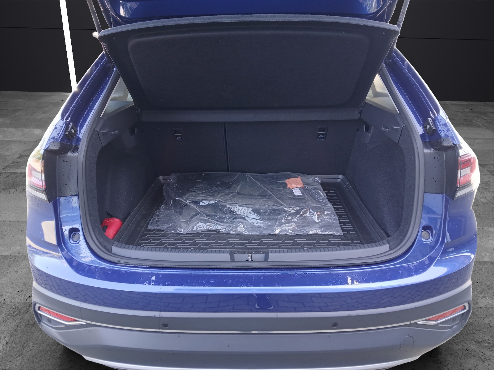 Fahrzeugabbildung Volkswagen Taigo TSI Style DSG Matrix AHK AID ACC RFK SH LM