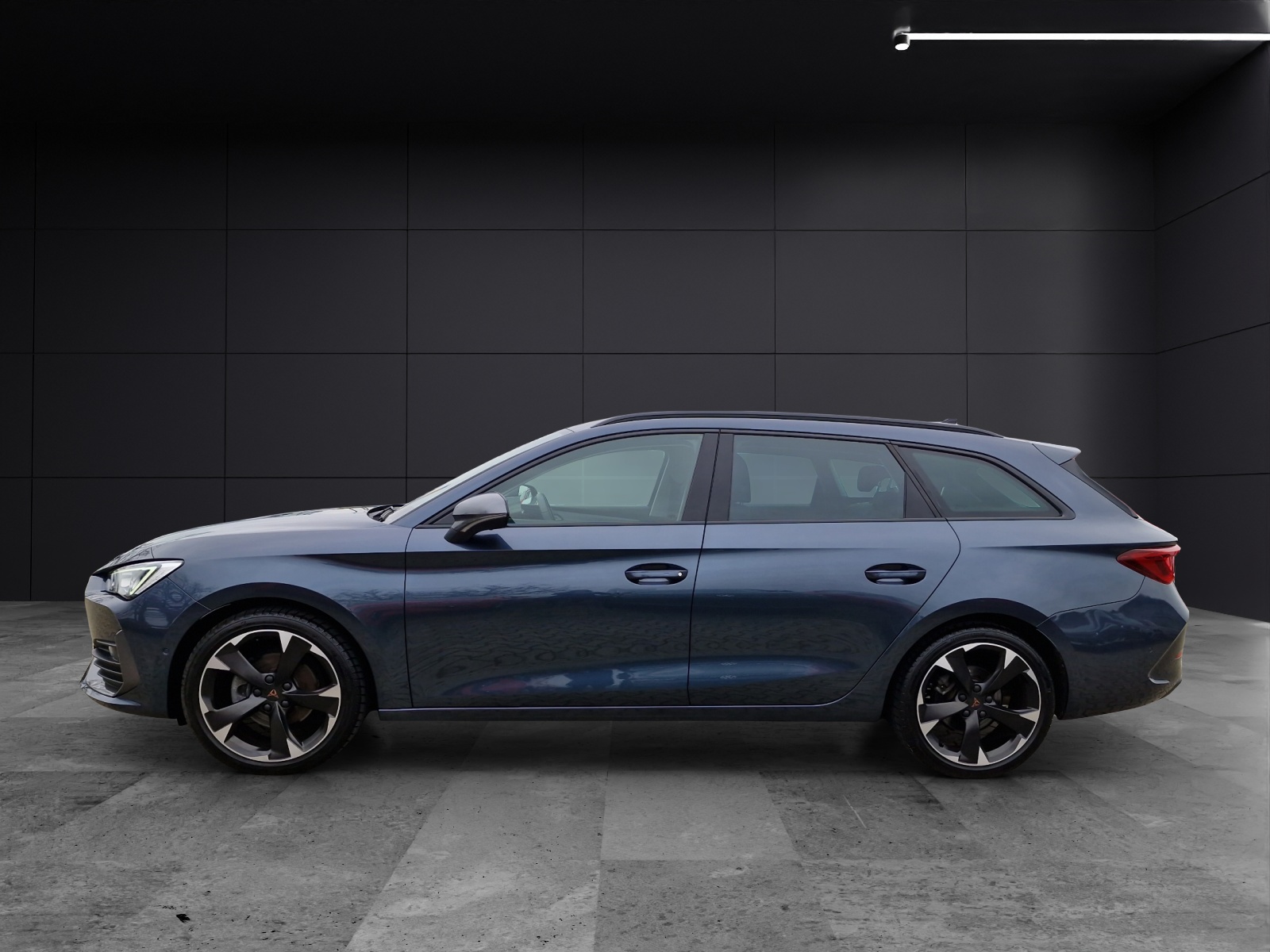Fahrzeugabbildung CUPRA Leon Sportstourer 1.5 TSI ACC KAMERA LED