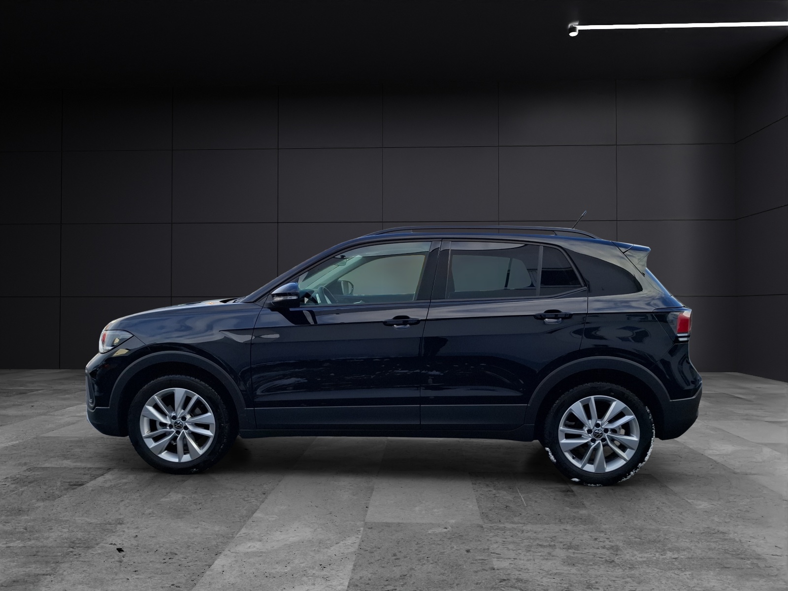 Fahrzeugabbildung Volkswagen T-Cross TSI Life DSG LED AID ACC PDC SH 17