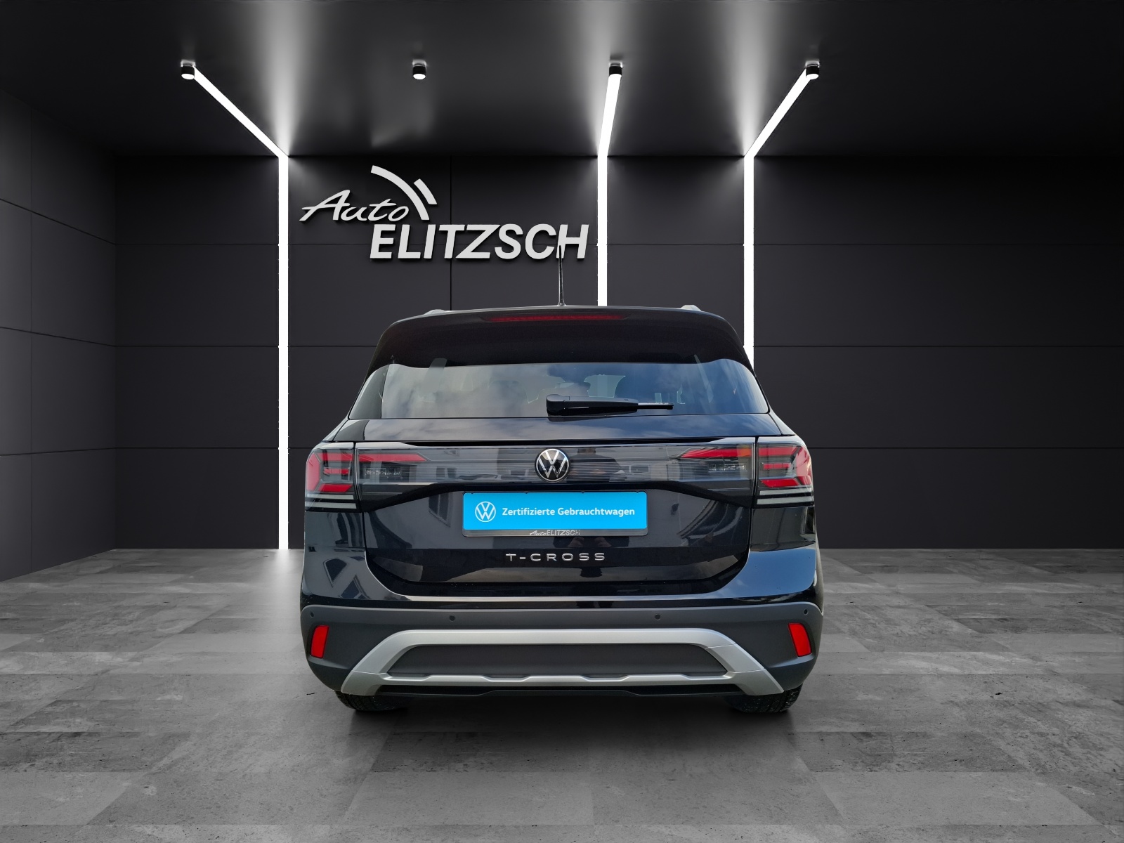 Fahrzeugabbildung Volkswagen T-Cross TSI Life DSG LED AID ACC PDC SH 17