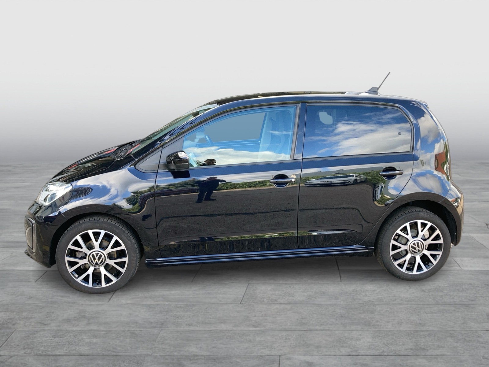 Fahrzeugabbildung Volkswagen e-up! Style Plus RFK PDC SH