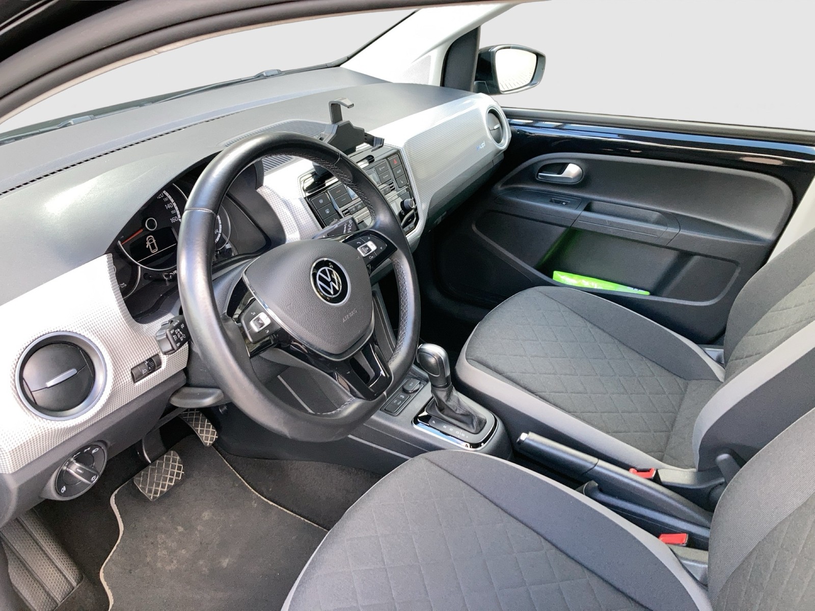 Fahrzeugabbildung Volkswagen e-up! Style Plus RFK PDC SH