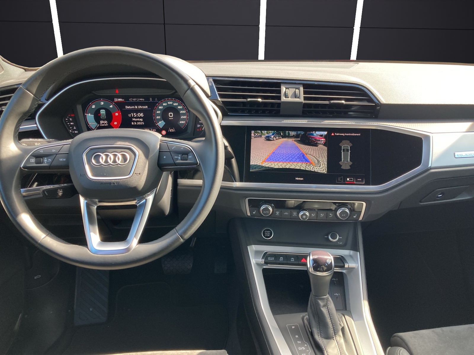 Fahrzeugabbildung Audi Q3 35 TDI advanced quattro S-tronic LED AHK Navi AVC RFK SH 18