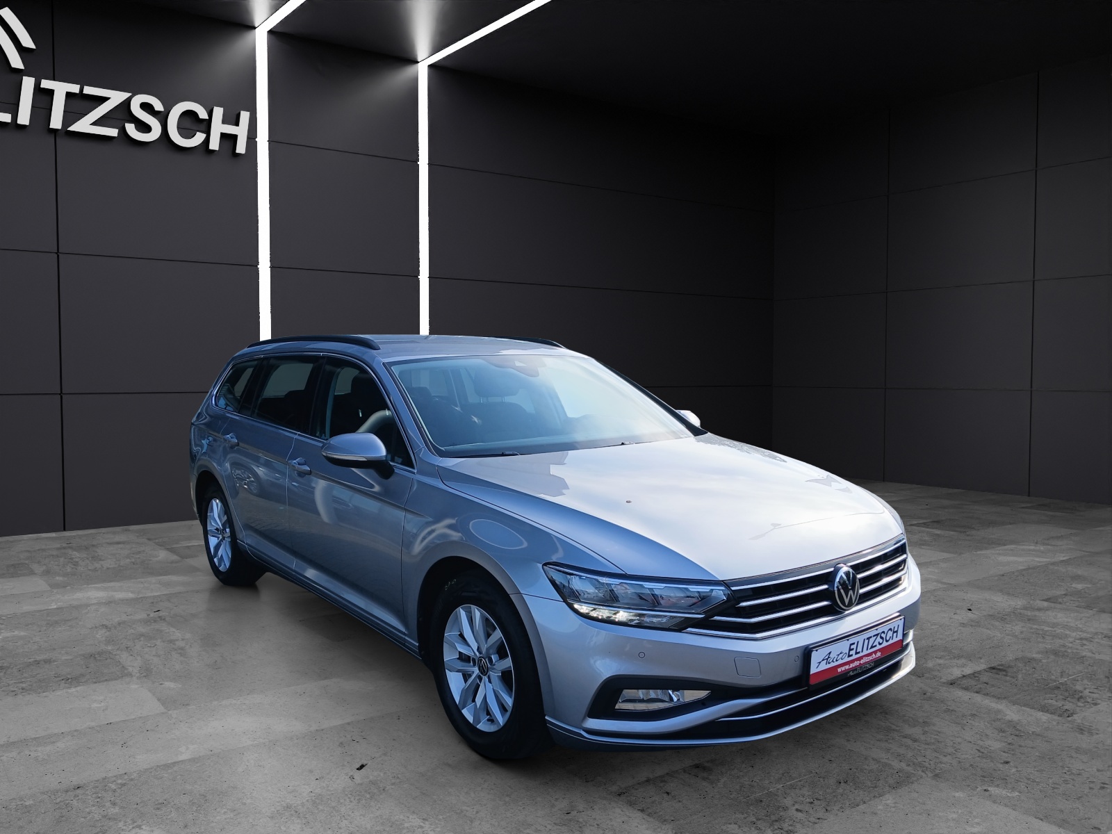 Fahrzeugabbildung Volkswagen Passat Variant TDI Business DSG LED Navi ACC RFK SH LM