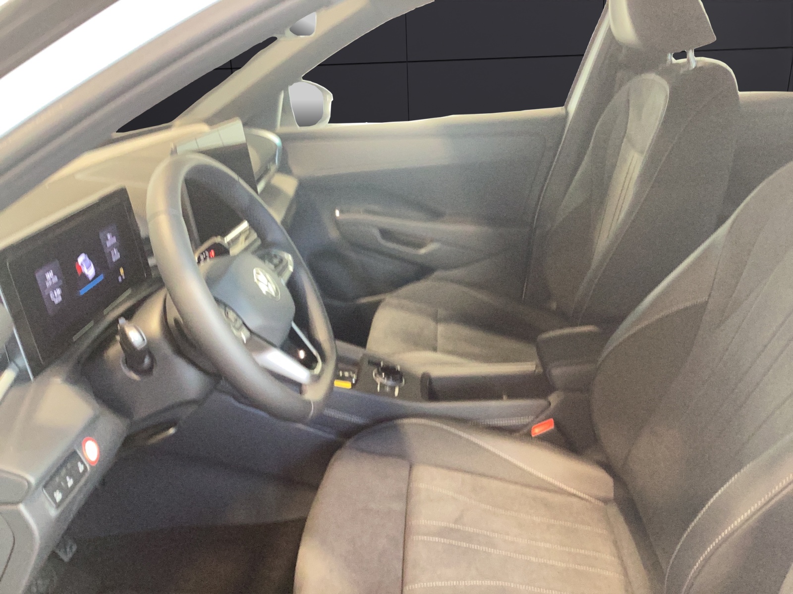 Fahrzeugabbildung Volkswagen T-Roc Style eTSI DSG ACC LED+ SH HuD 360° Massage AppConnect Navi