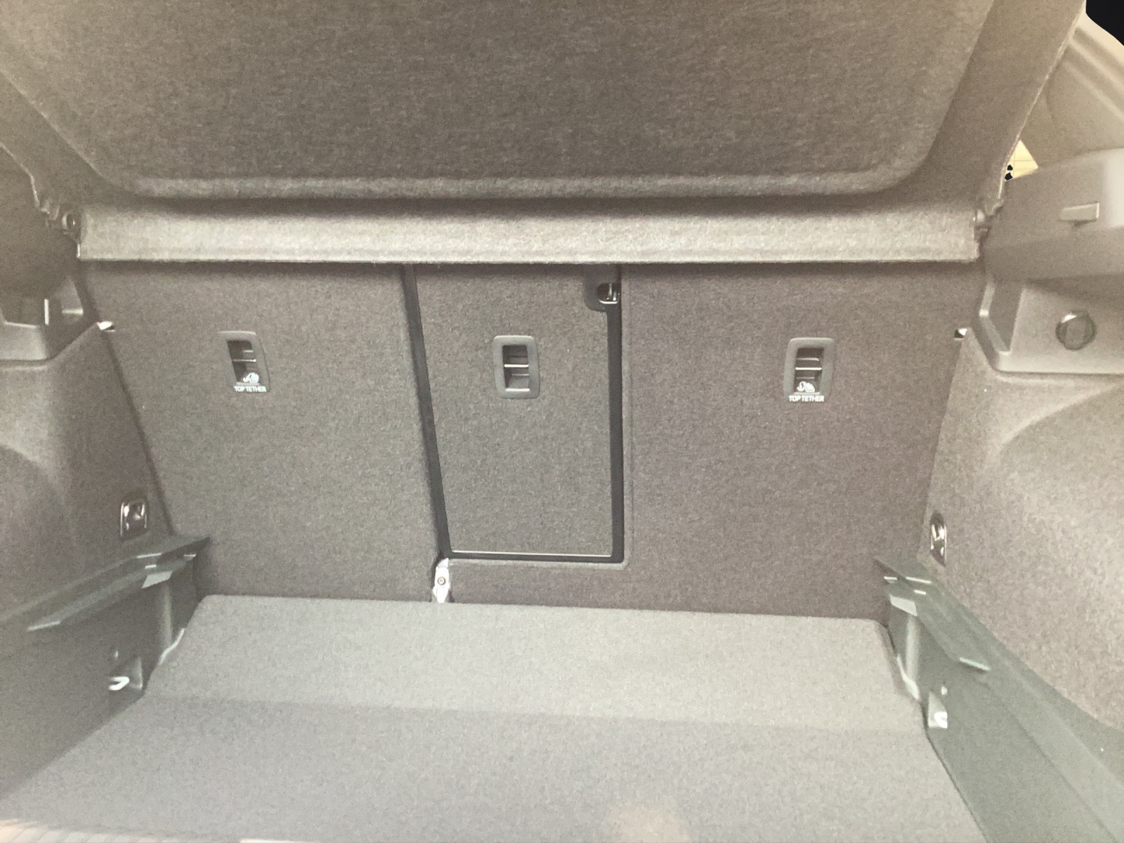 Fahrzeugabbildung Volkswagen T-Roc Style eTSI DSG ACC LED+ SH HuD 360° Massage AppConnect Navi