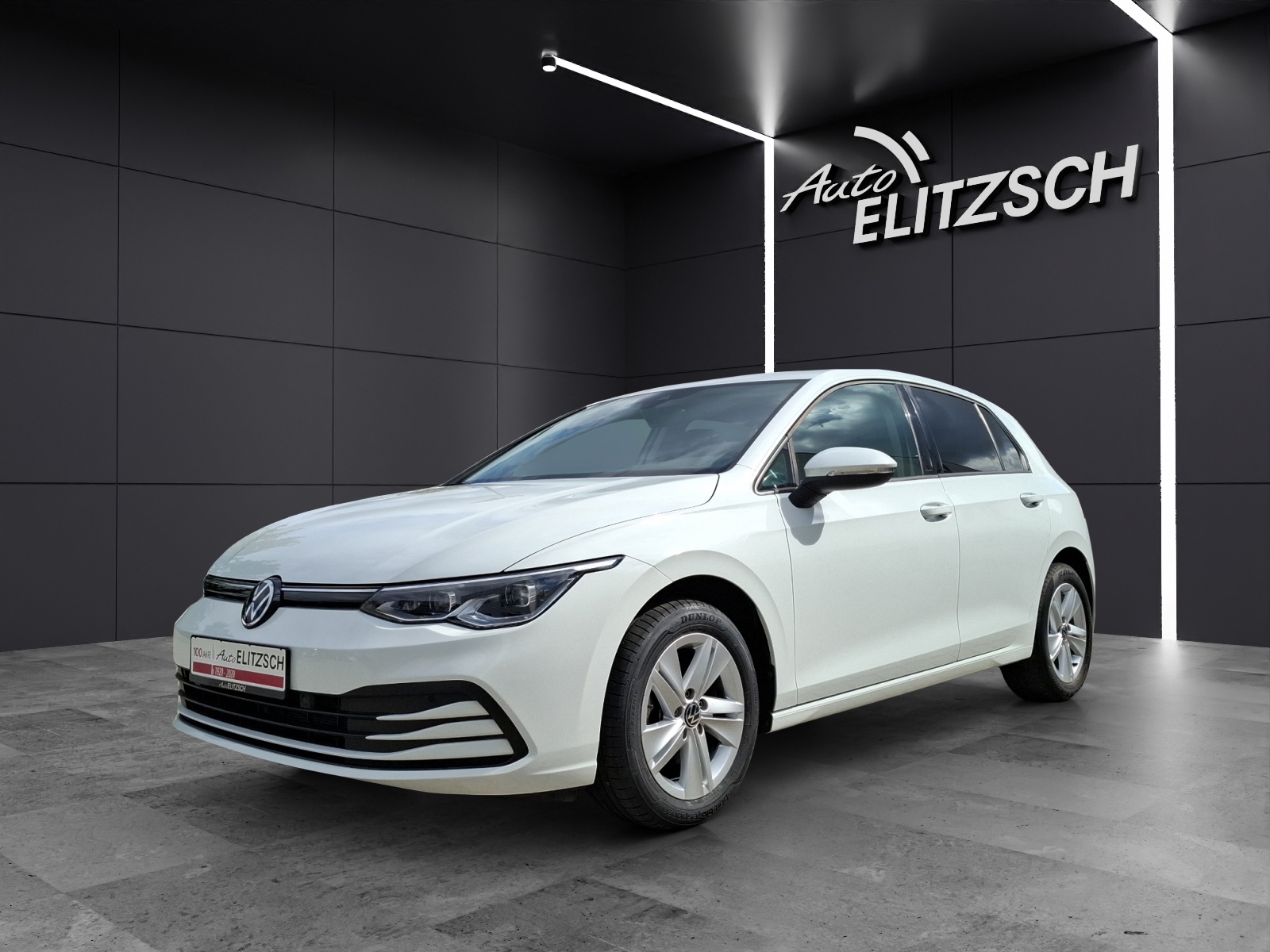 Fahrzeugabbildung Volkswagen Golf VIII eTSI DSG MatrixLED Kamera ACC