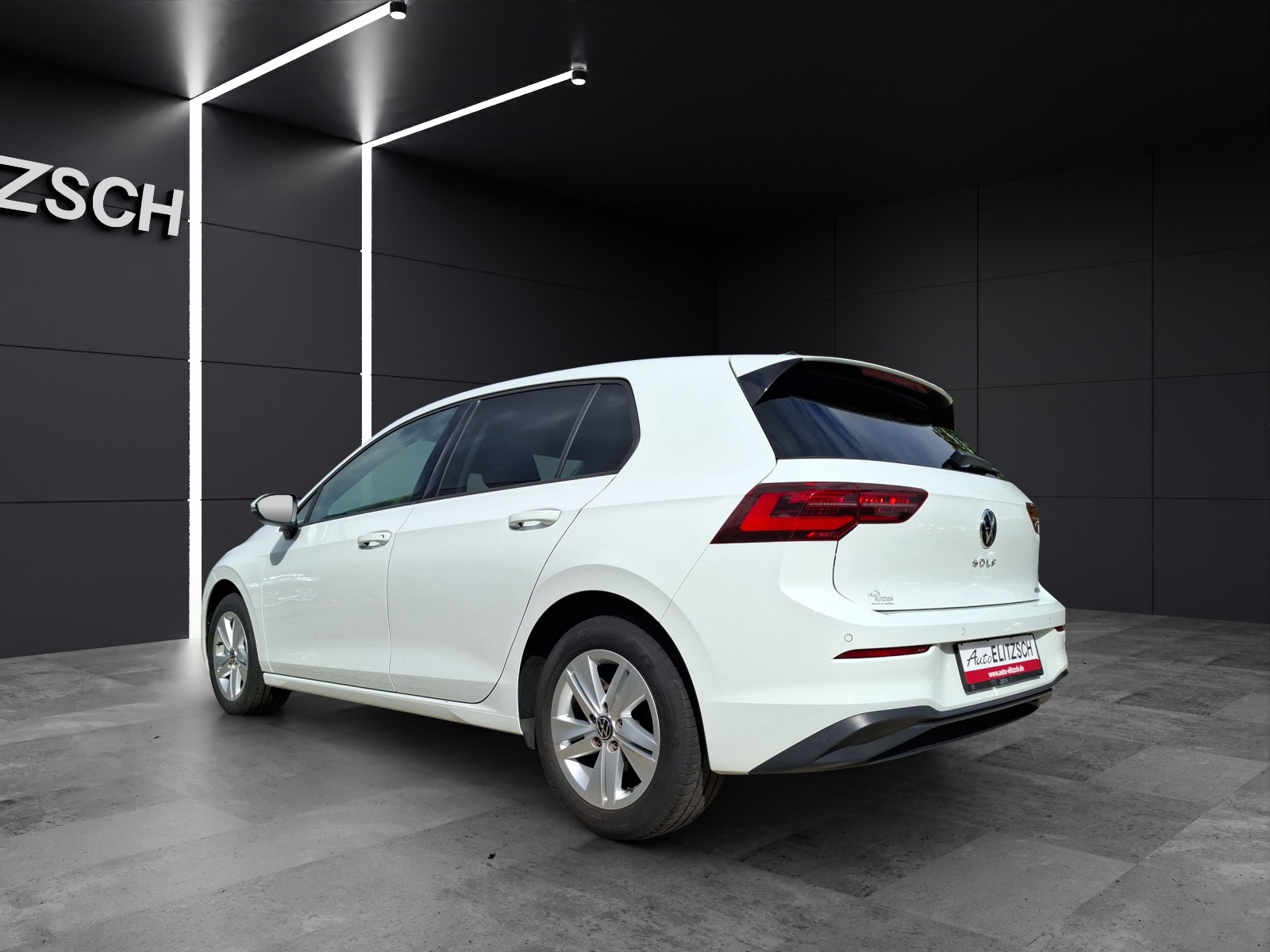 Fahrzeugabbildung Volkswagen Golf VIII eTSI DSG MatrixLED Kamera ACC