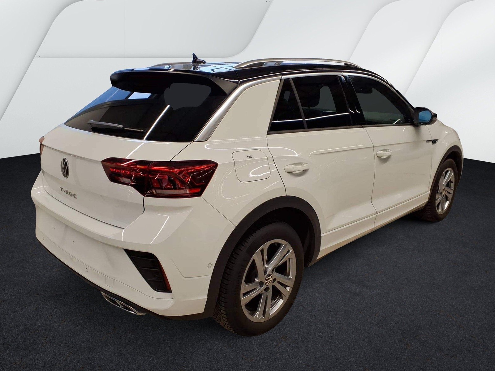 Fahrzeugabbildung Volkswagen T-Roc TSI R-Line DSG LEDplus AHK Navi AID ACC RFK SH
