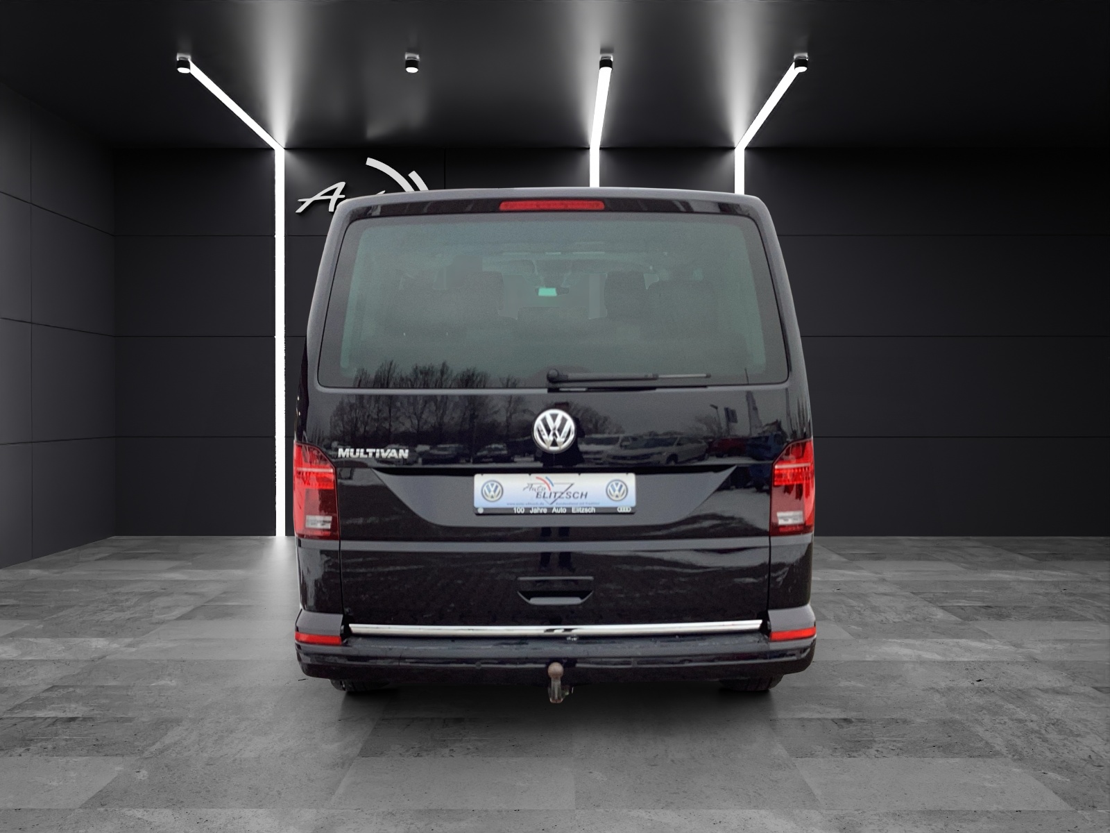 Fahrzeugabbildung Volkswagen T6.1 Multivan TDI Generation-Six DSG LED AHK Navi AID ACC Park-Assist SH