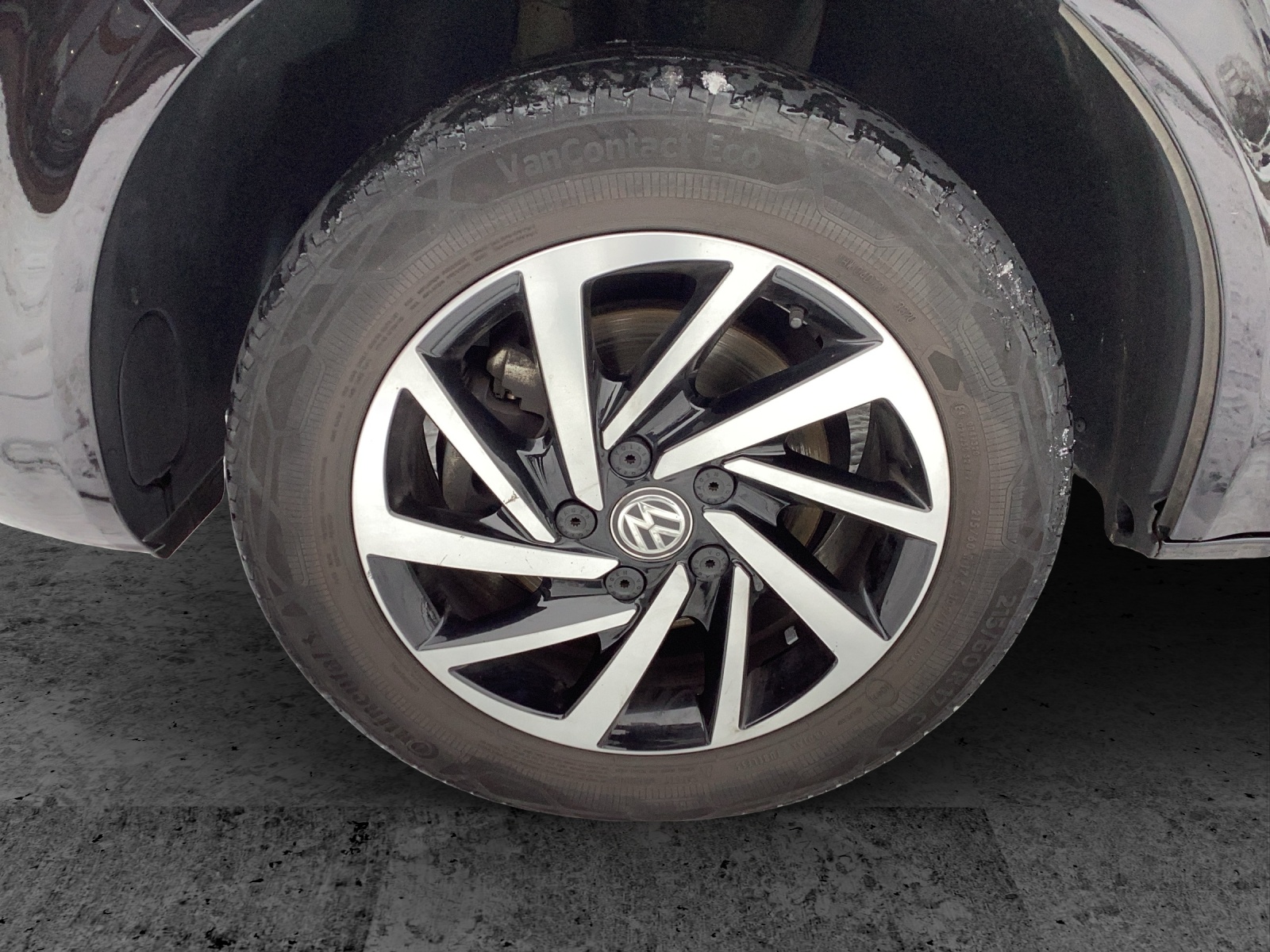 Fahrzeugabbildung Volkswagen T6.1 Multivan TDI Generation-Six DSG LED AHK Navi AID ACC Park-Assist SH