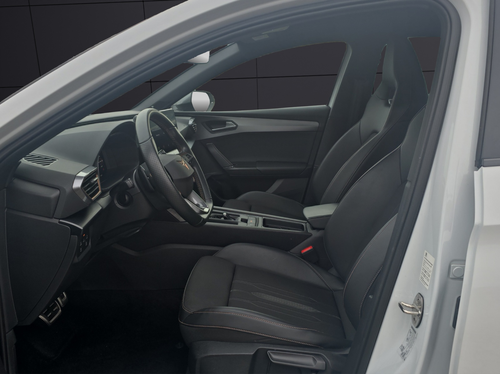 Fahrzeugabbildung CUPRA Leon Sportstourer VZ 2.0 TSI 4Drive DSG AHZ ACC NAVI