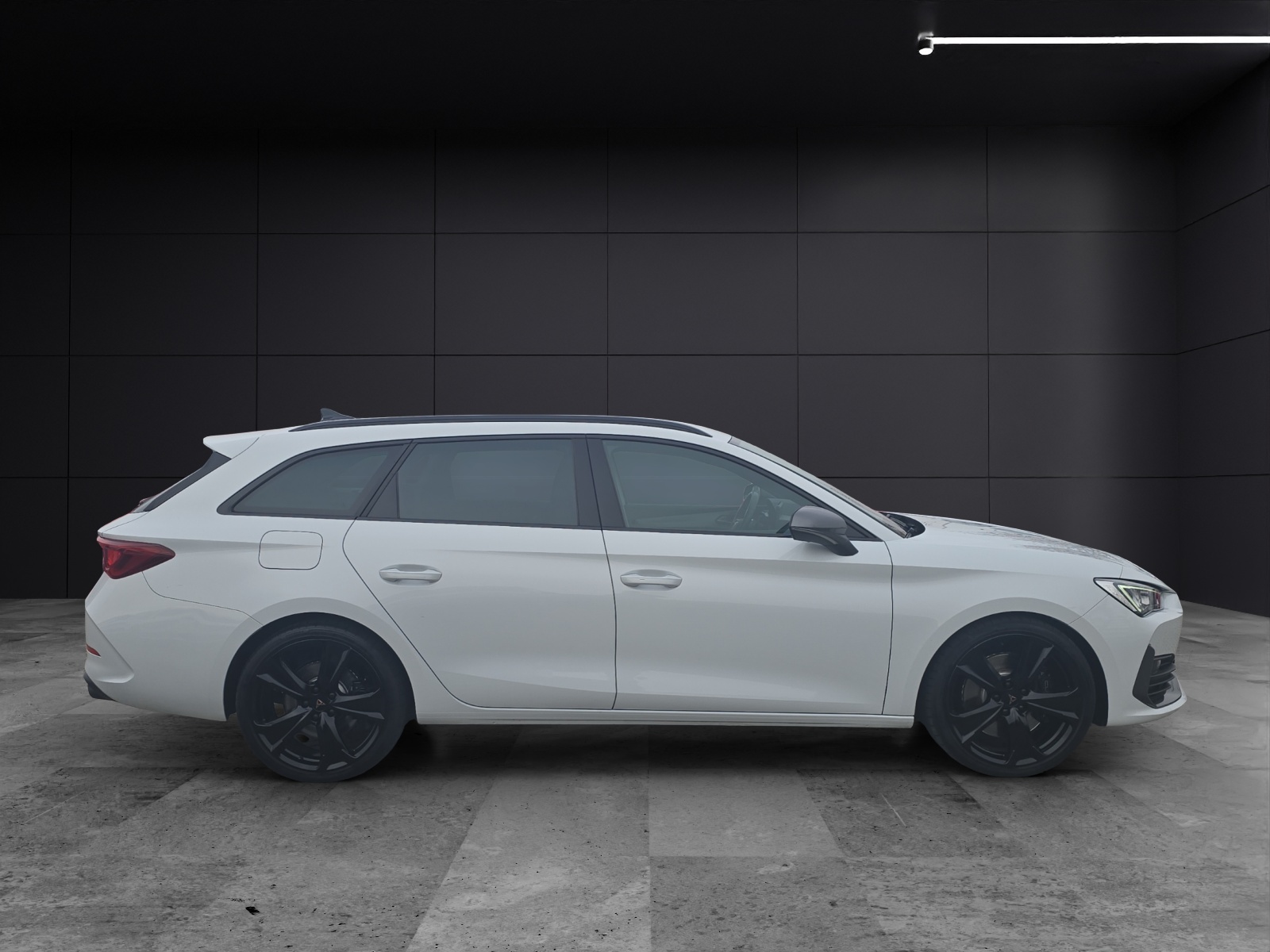 Fahrzeugabbildung CUPRA Leon Sportstourer VZ 2.0 TSI 4Drive DSG AHZ ACC NAVI