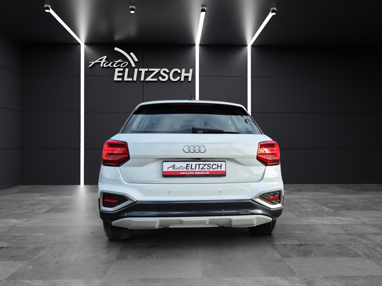 Fahrzeugabbildung Audi Q2 35 TFSI advanced Matrix Sportsitze