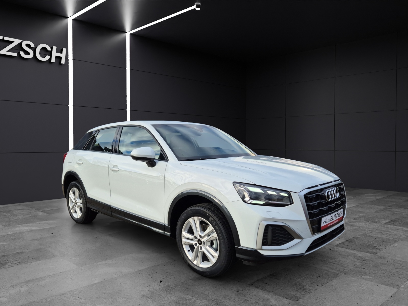 Fahrzeugabbildung Audi Q2 35 TFSI advanced Matrix Sportsitze
