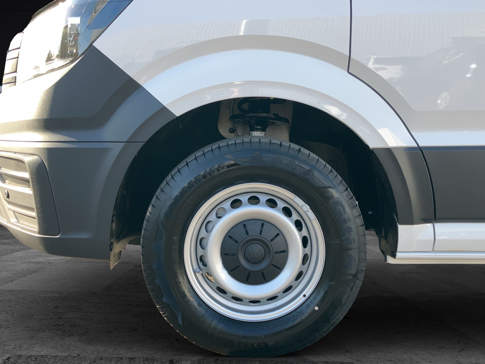 Fahrzeugabbildung Volkswagen Crafter Kasten 2,0l TDI 103 kW MR KAMERA KLIMA ACC PDC VORB. AHK