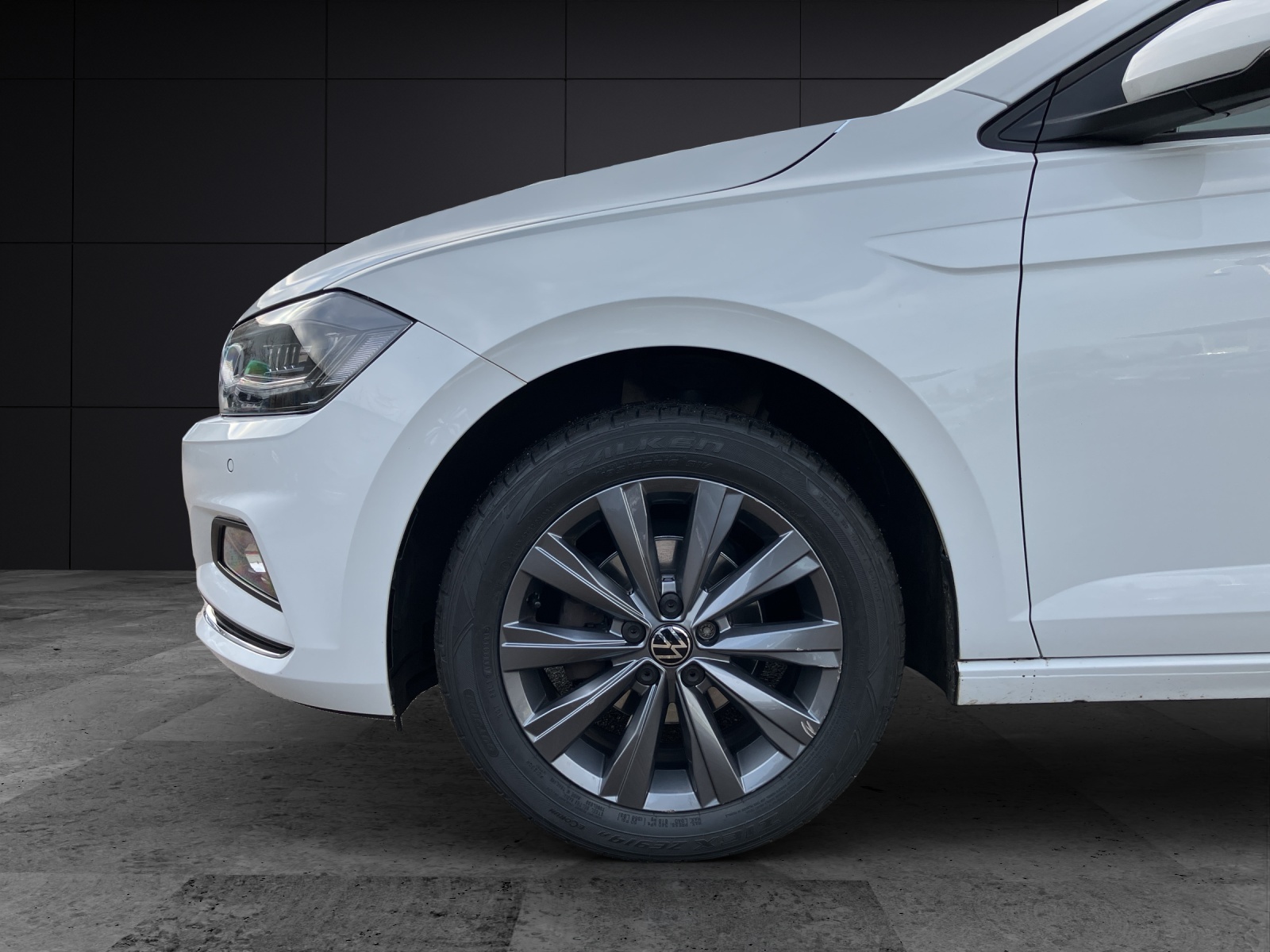 Fahrzeugabbildung Volkswagen Polo TSI Highline DSG LED ACC 16