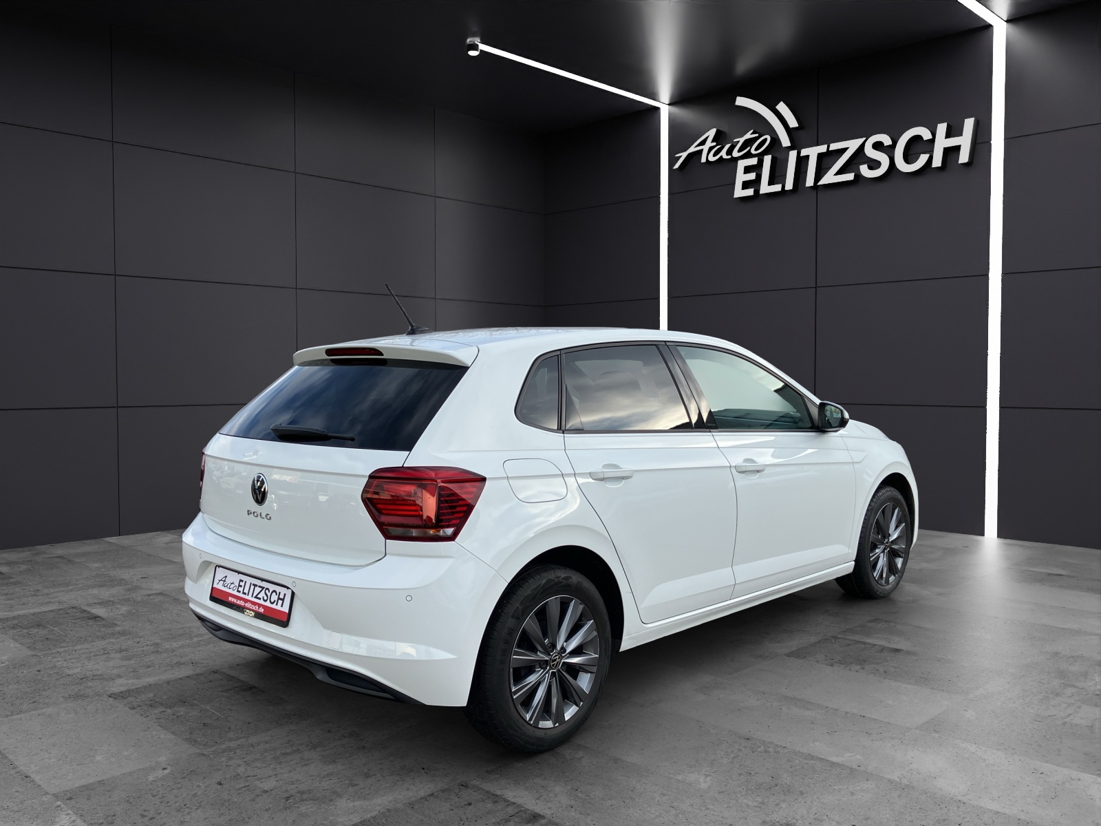 Fahrzeugabbildung Volkswagen Polo TSI Highline DSG LED ACC 16